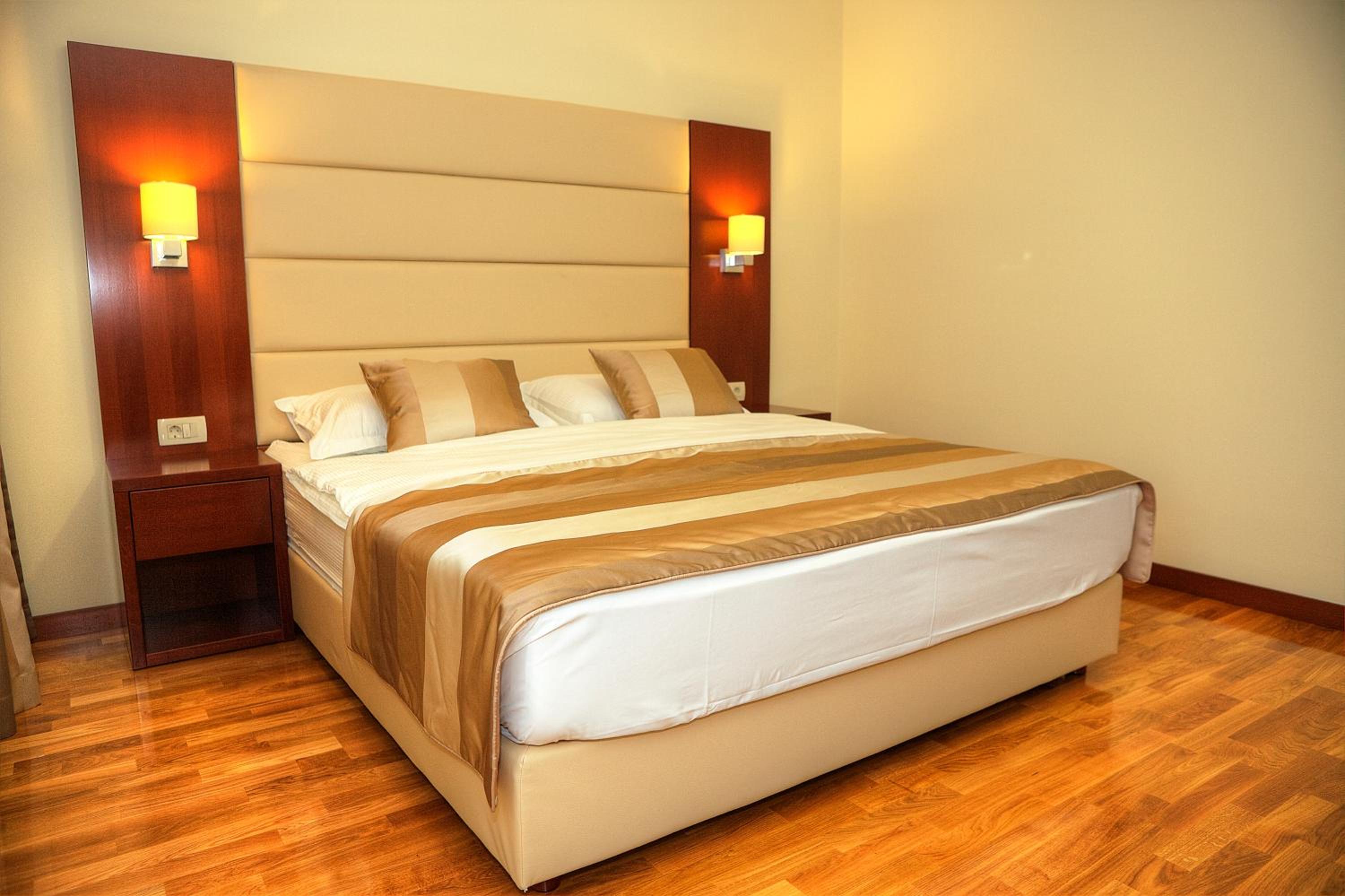 Standard Double Room - Photo 2
