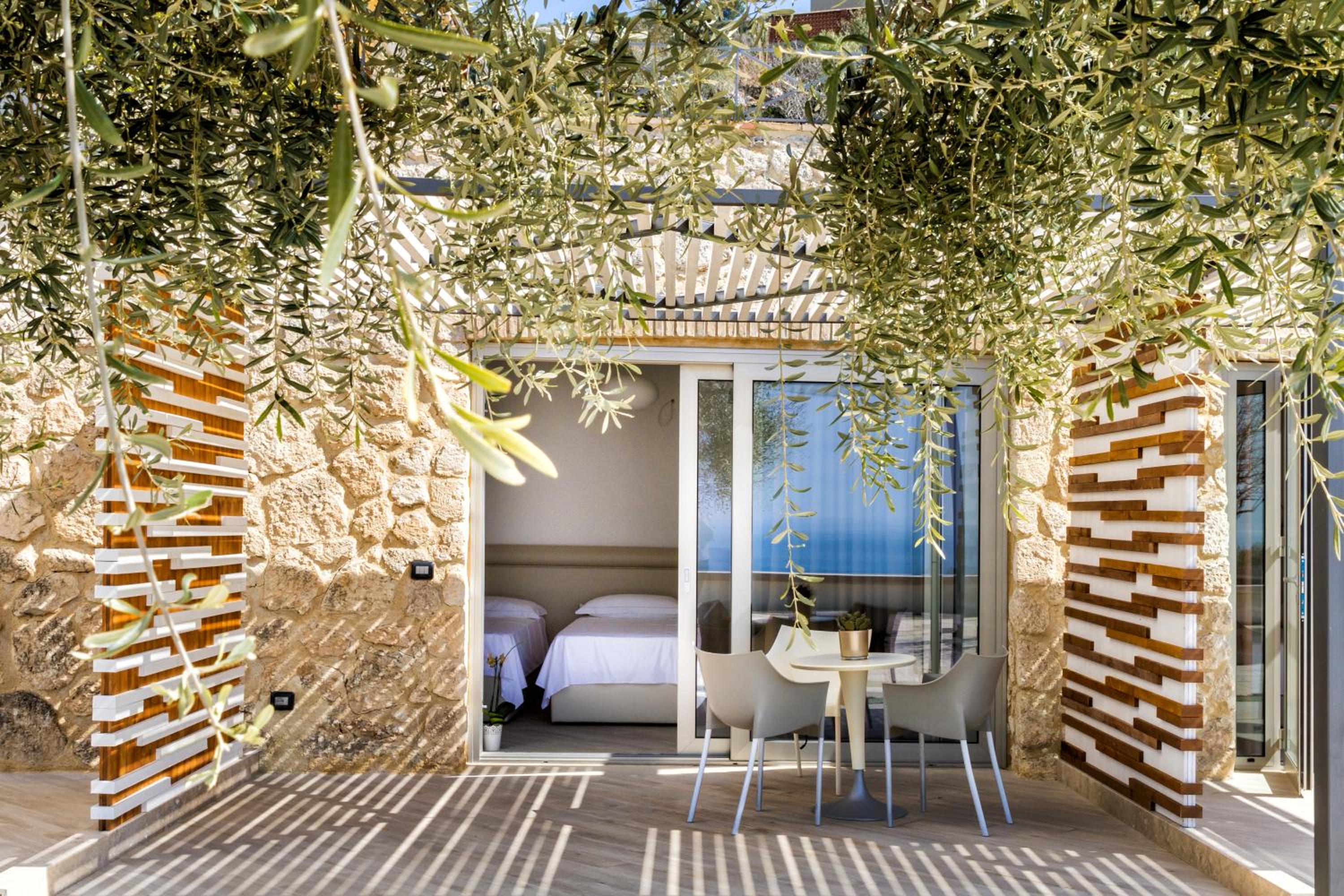 Deluxe Double Room with Sea View