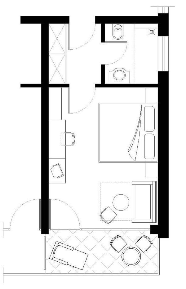 Standard Double Room with Balcony - Photo 7