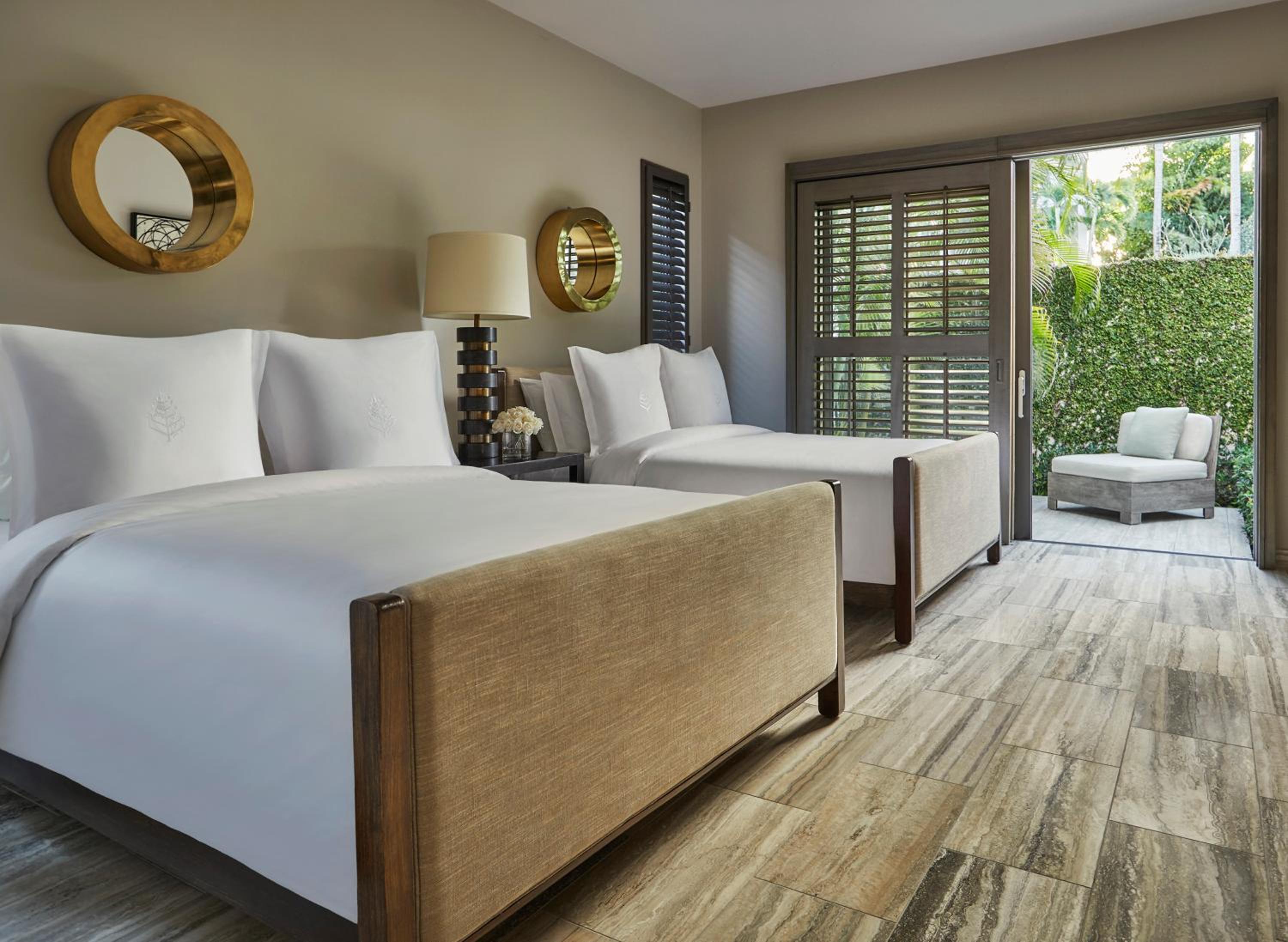 Three Bedroom Ocean View Residence Two King Beds And Two Queen Beds