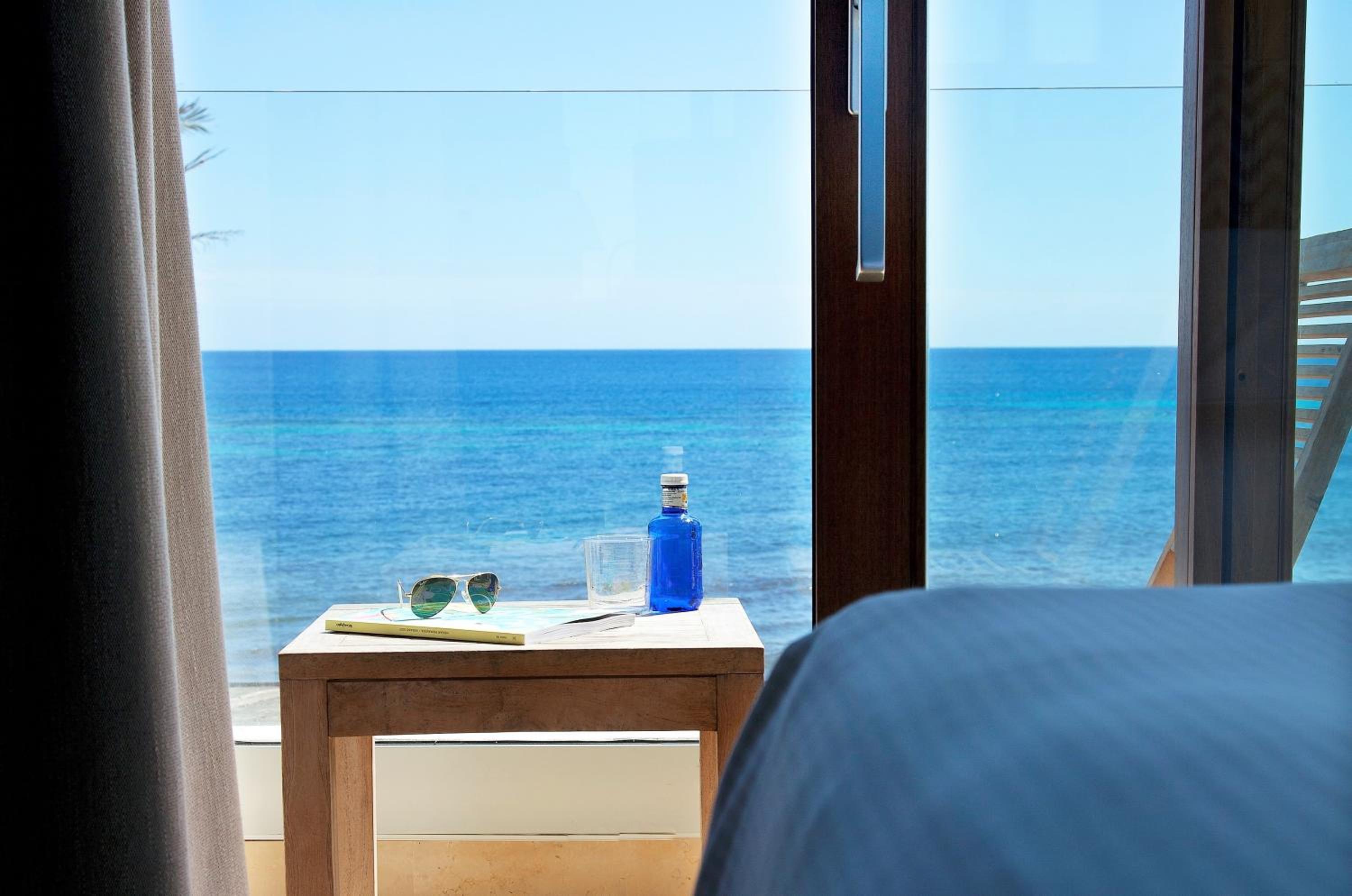 Deluxe Double Room with Terrace photo 2