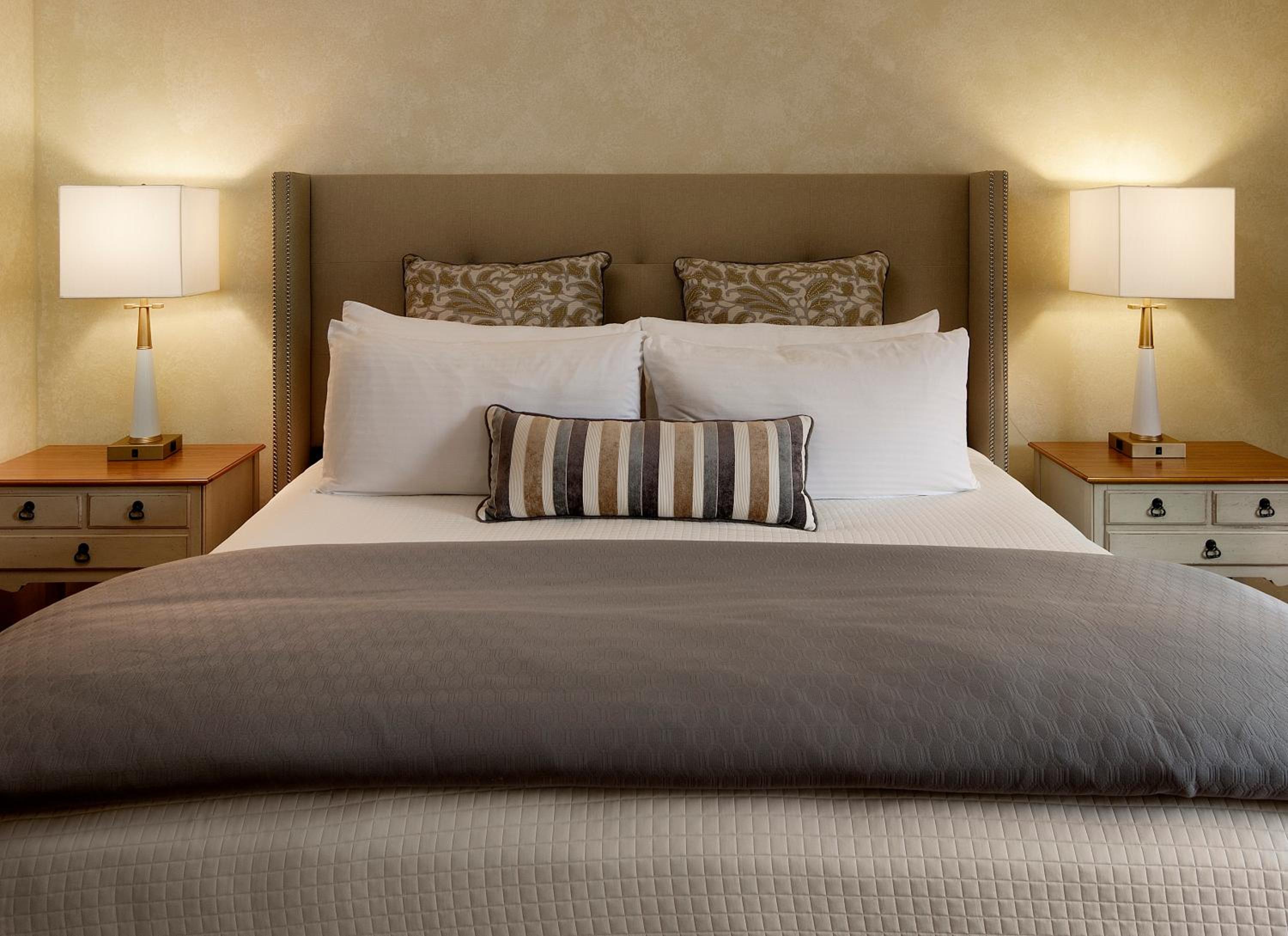 King Room with Ocean View - Photo 2