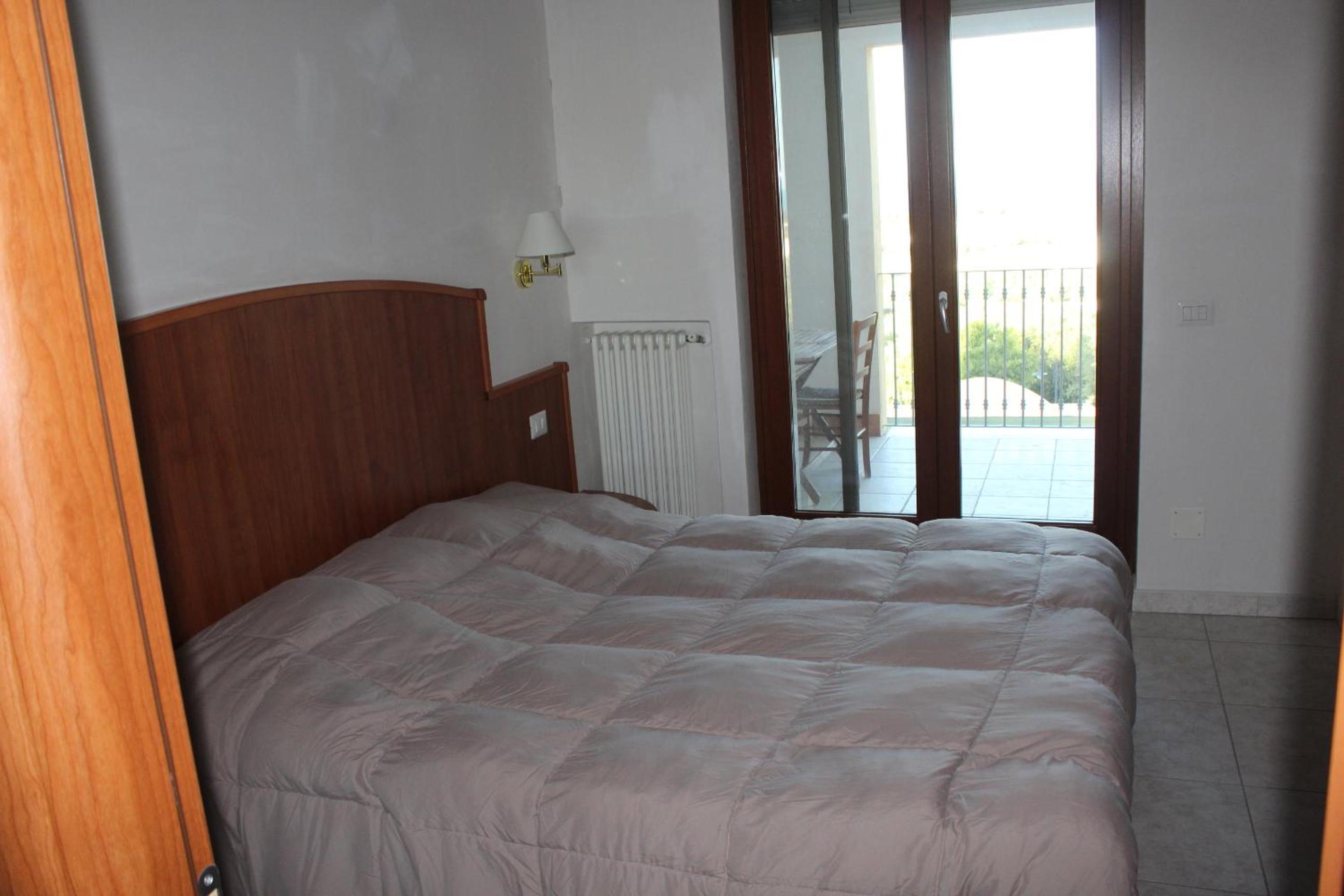 One-Bedroom Deluxe Apartment