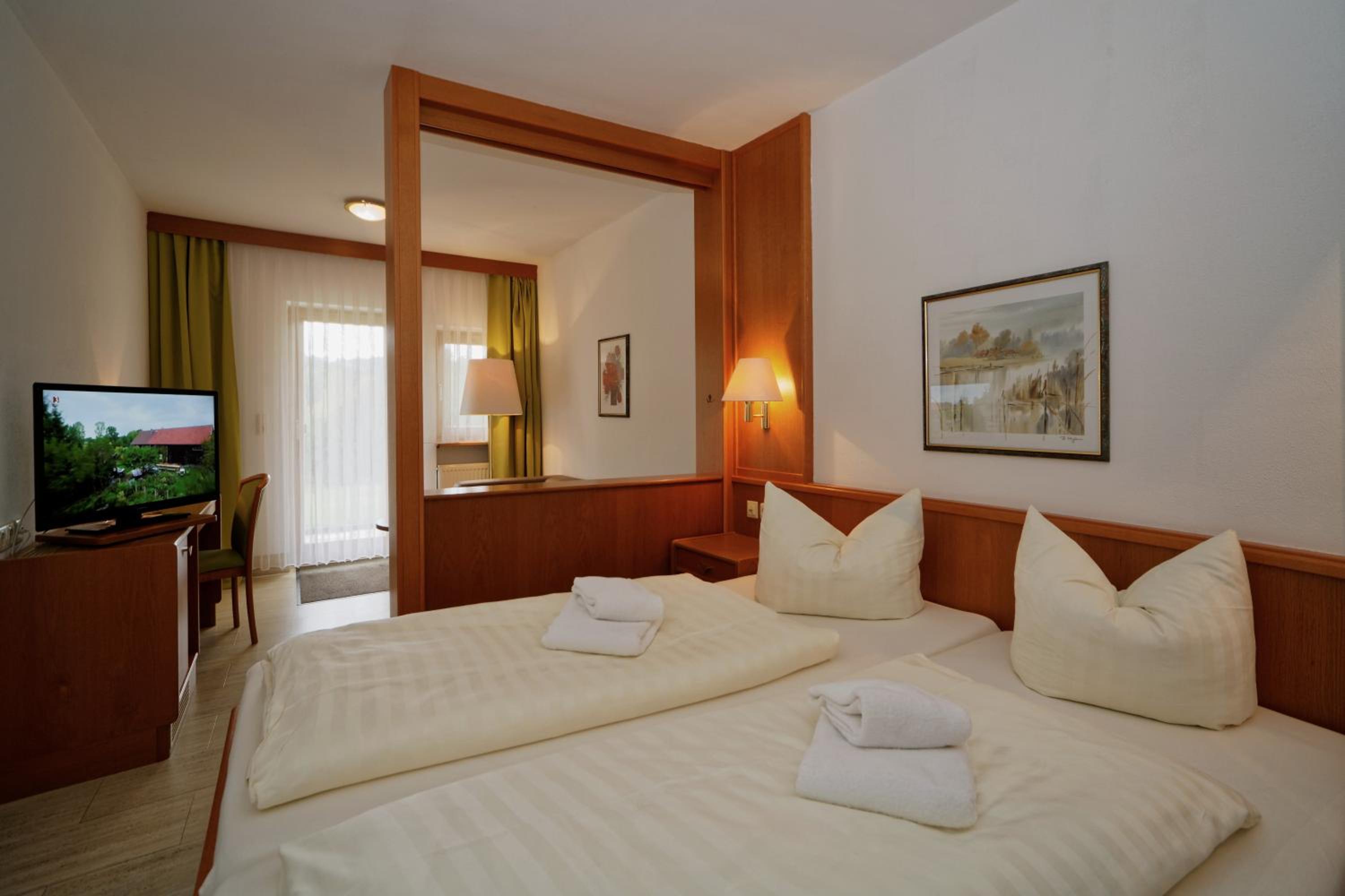 Double Room with Balcony or Terrace photo 3