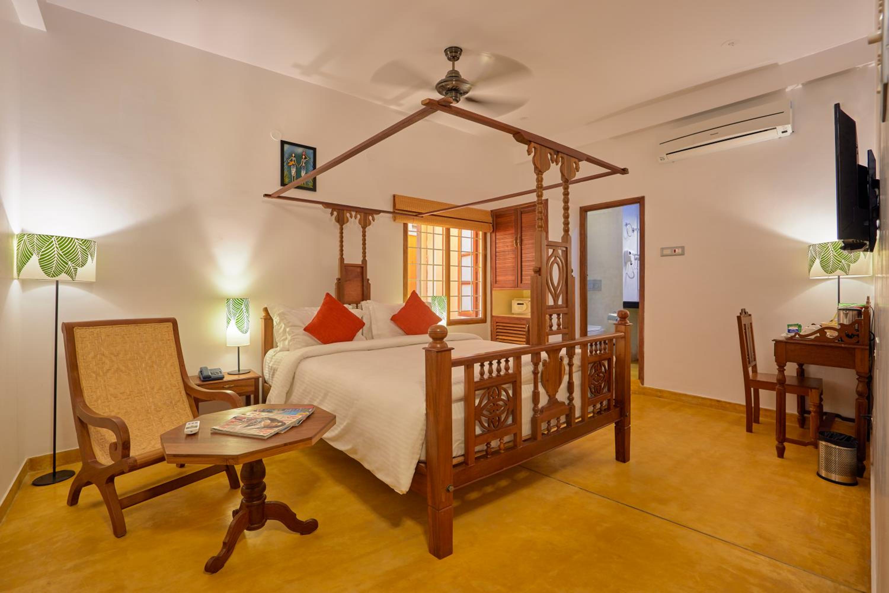 Deluxe Double Room photo 2