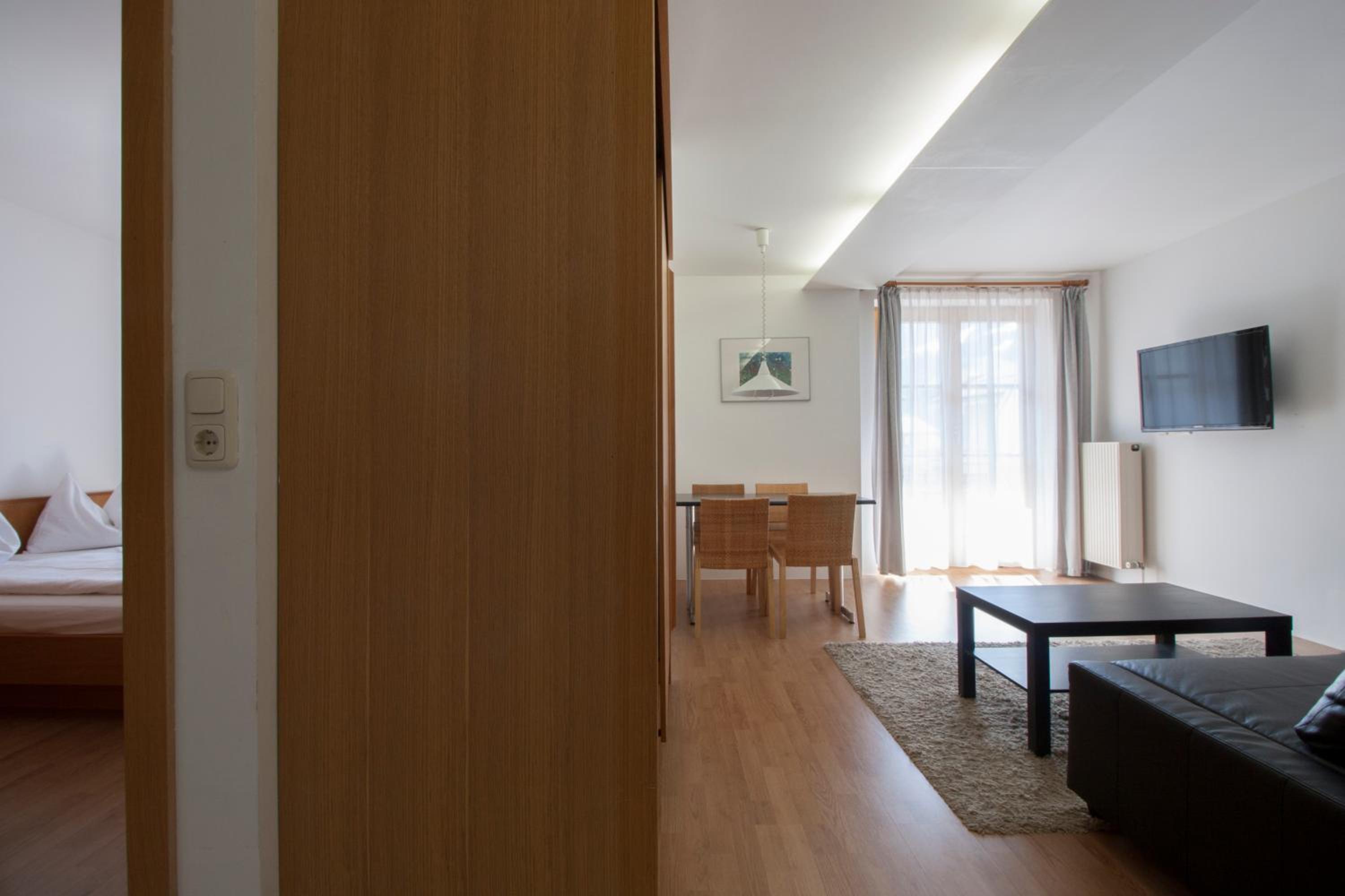Standard One-Bedroom Apartment photo 3