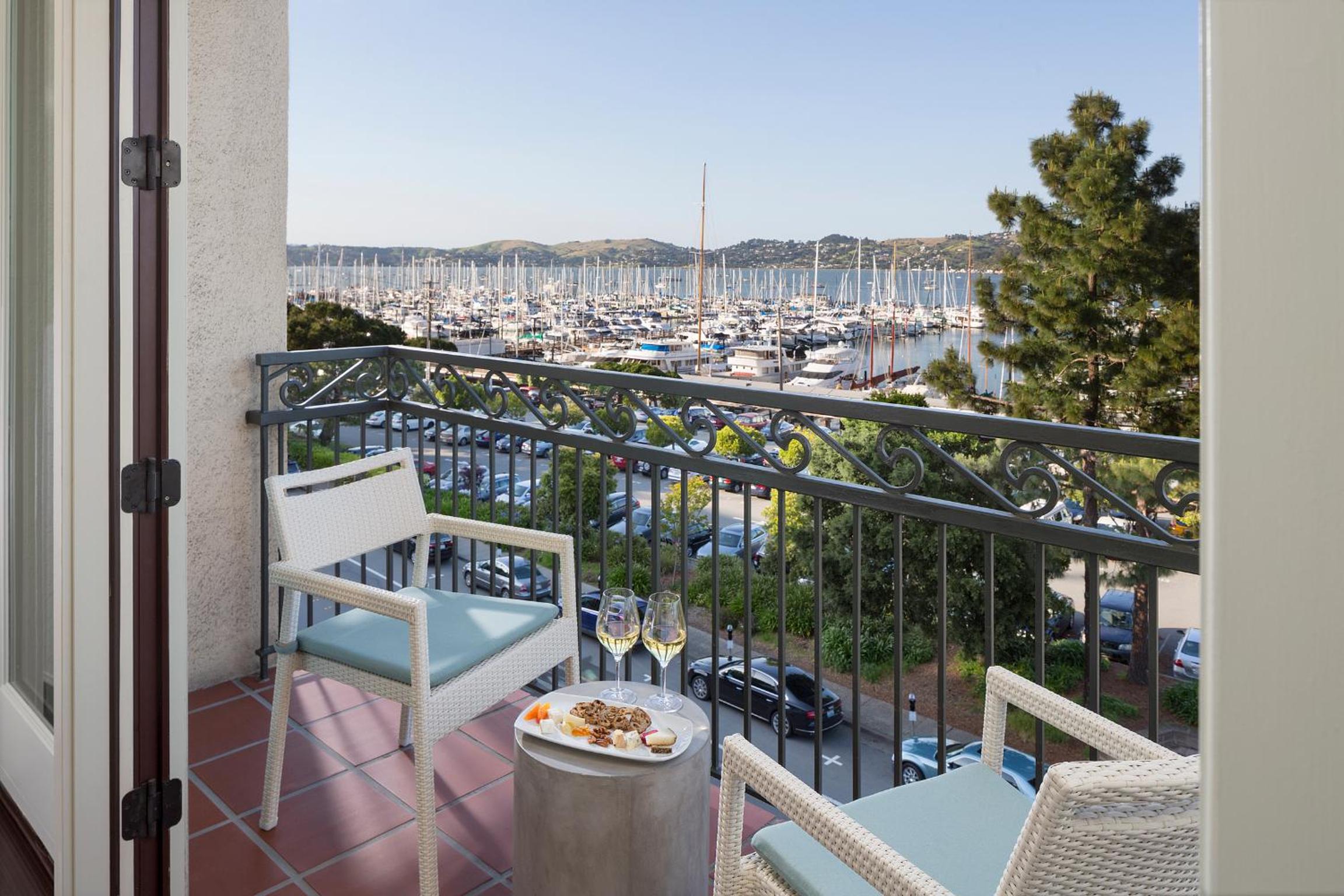 Harbor View - Photo 5