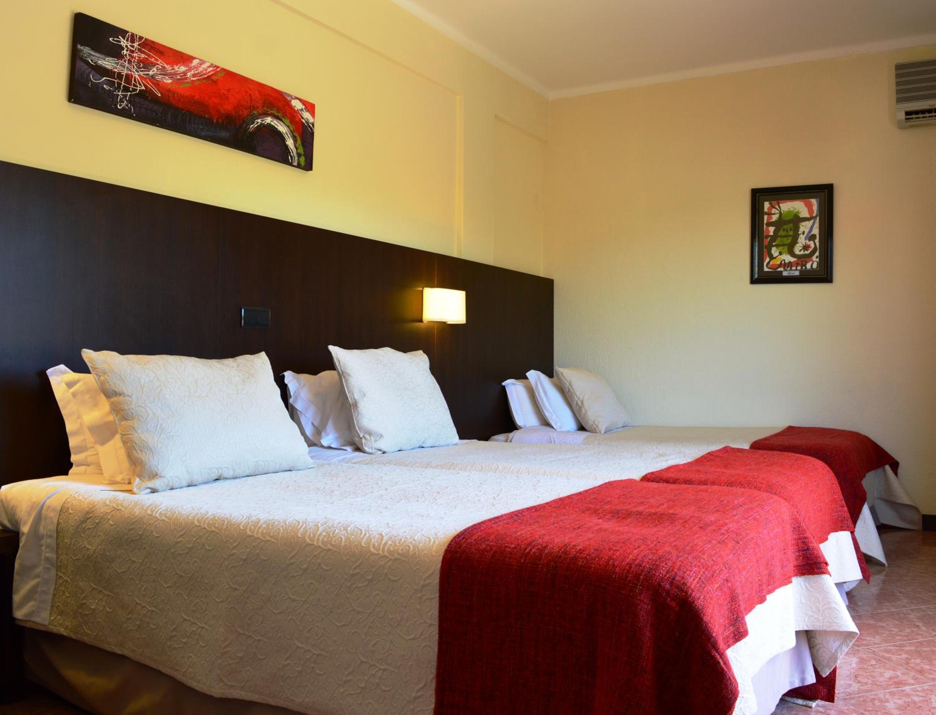 Triple Room - Photo 7