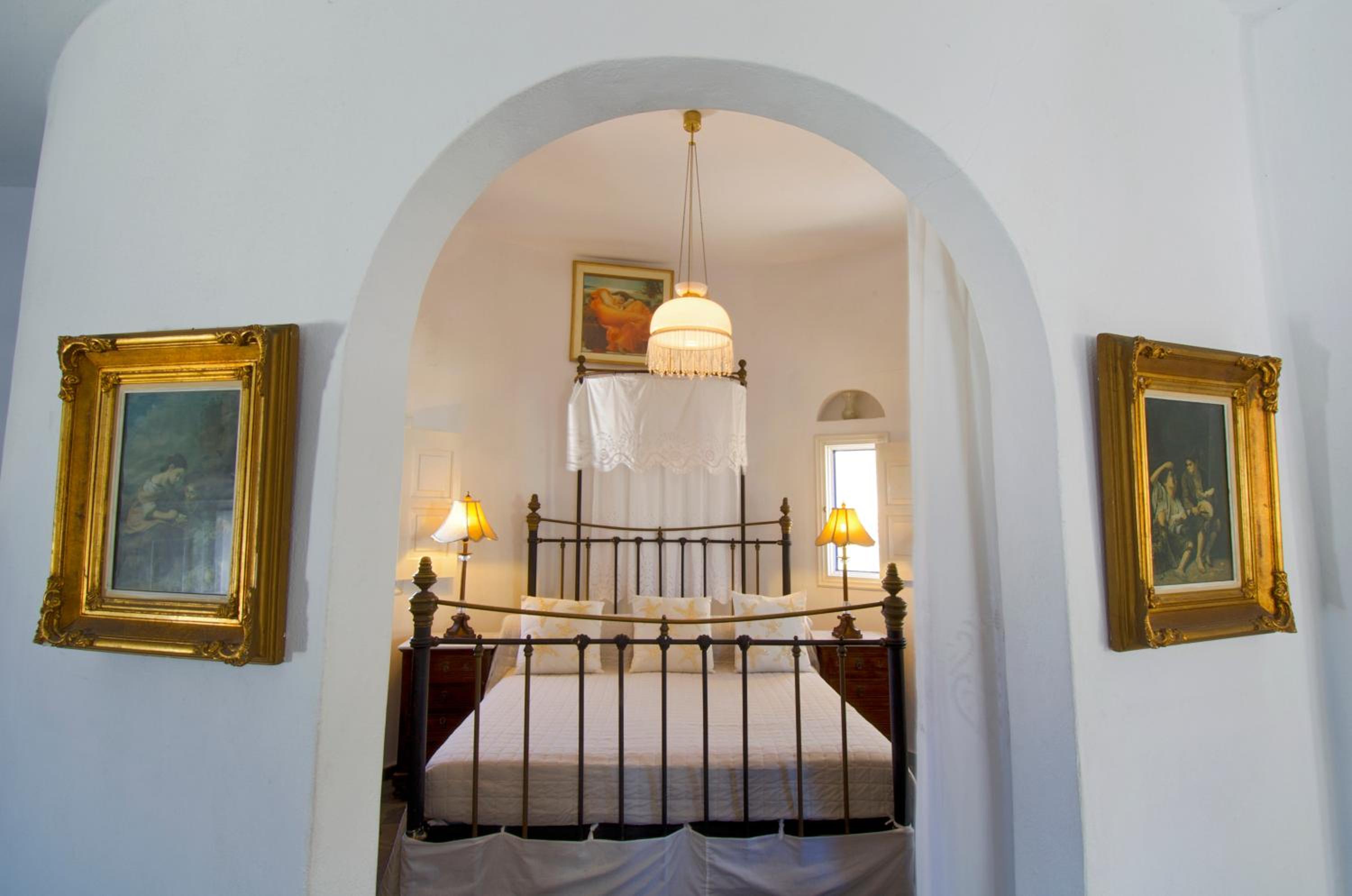 Traditional Windmill Suite