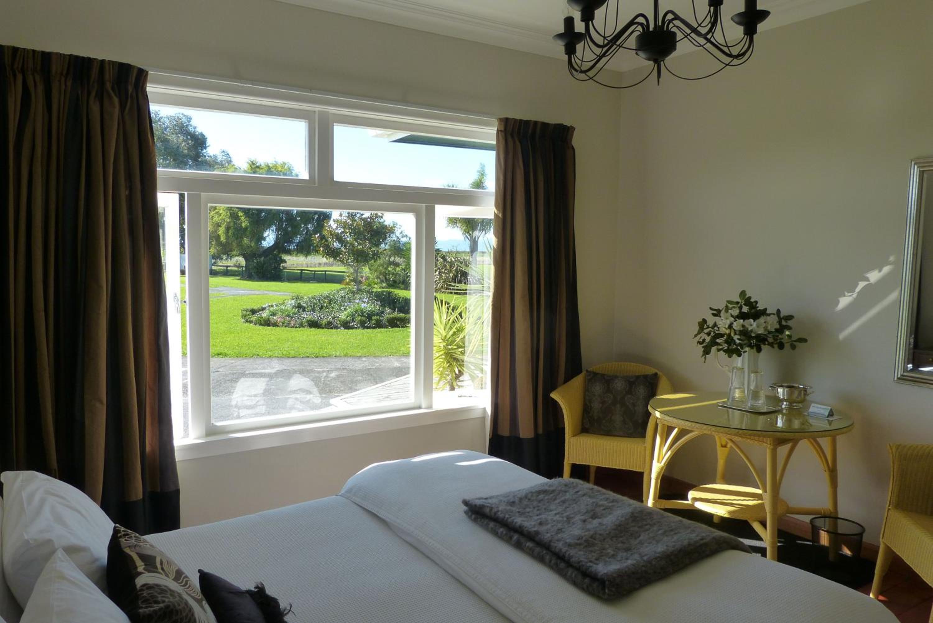 Superior King Room photo 2
