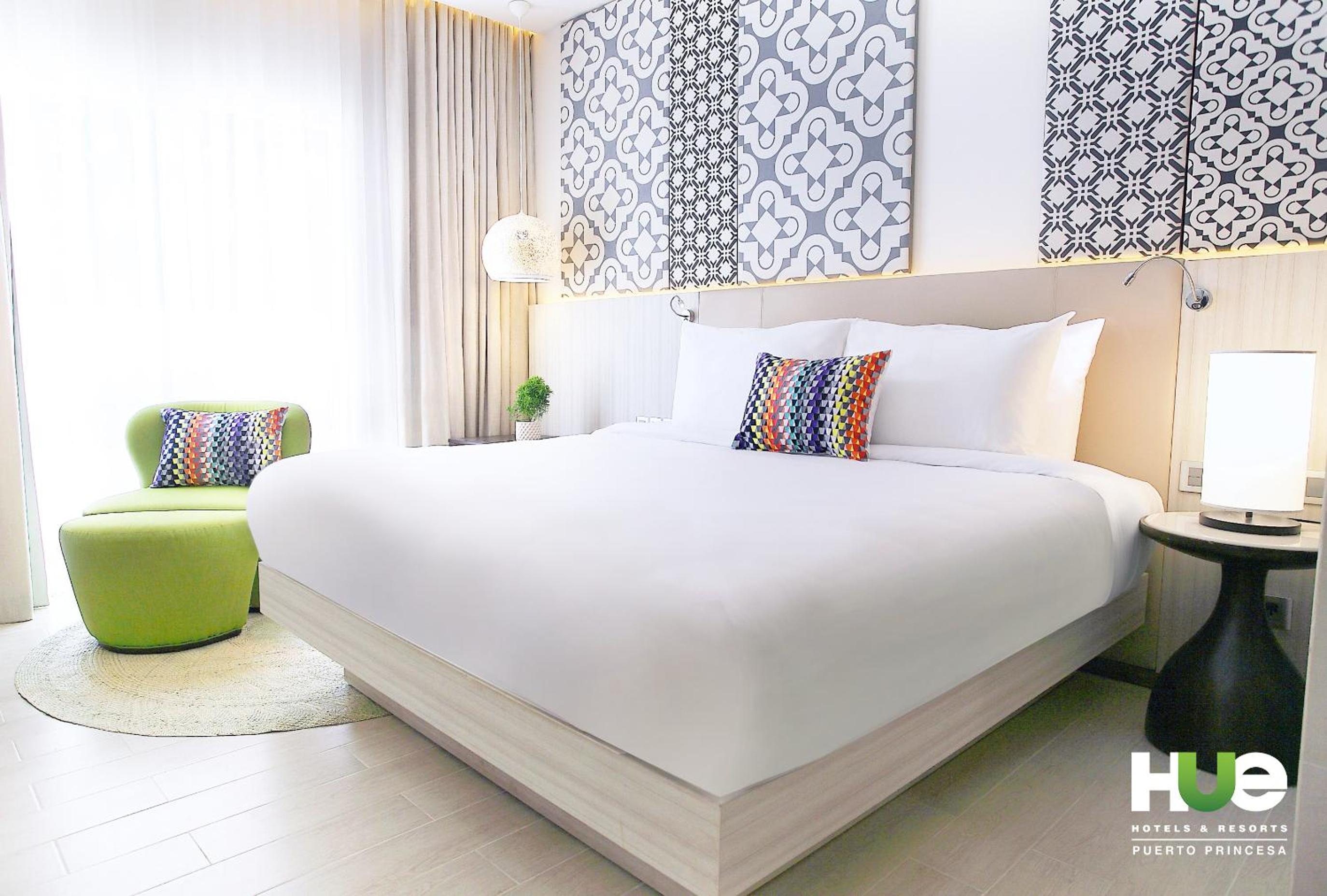 Deluxe King Room photo 2