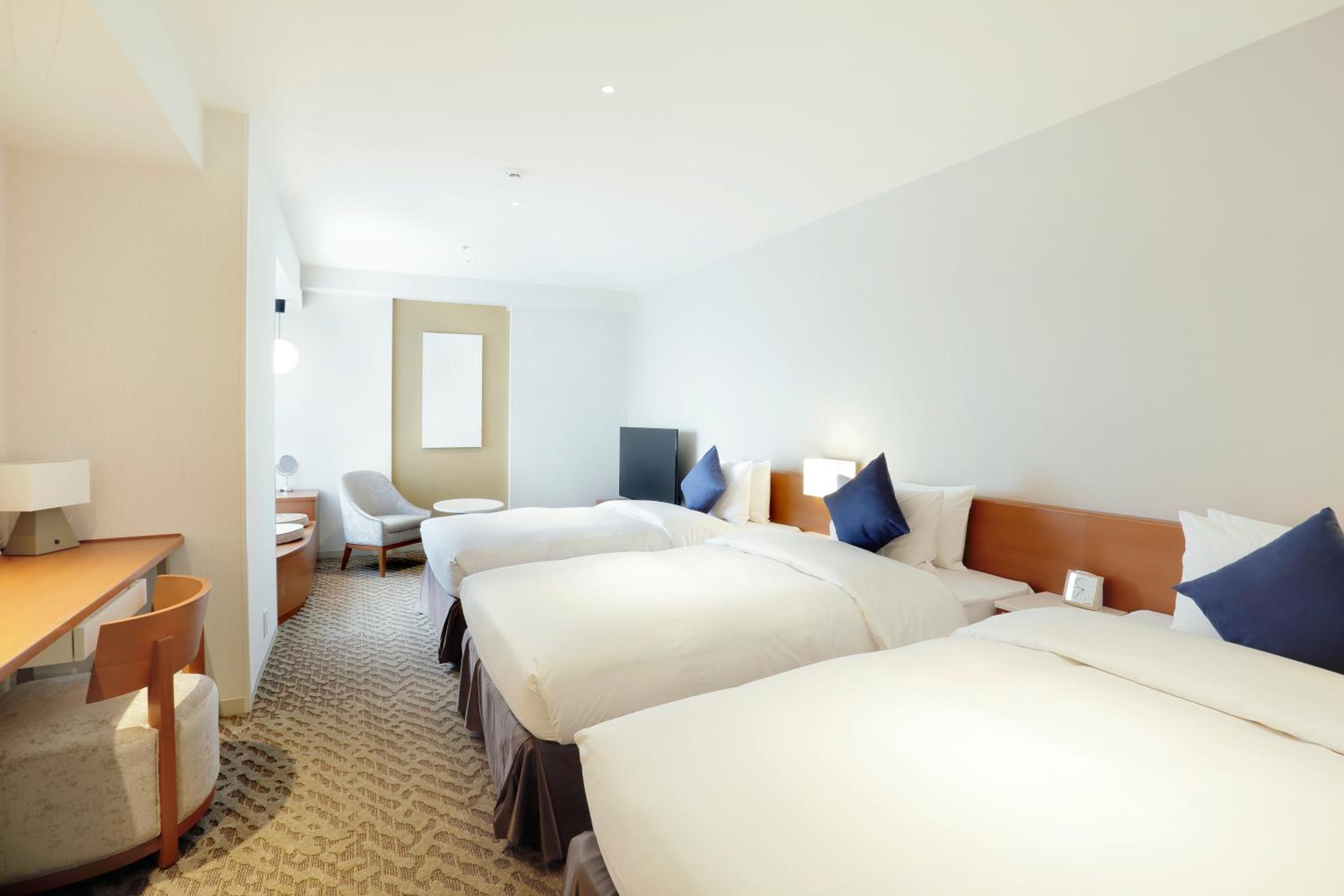 Superior Triple Room - Non-Smoking - Photo 1