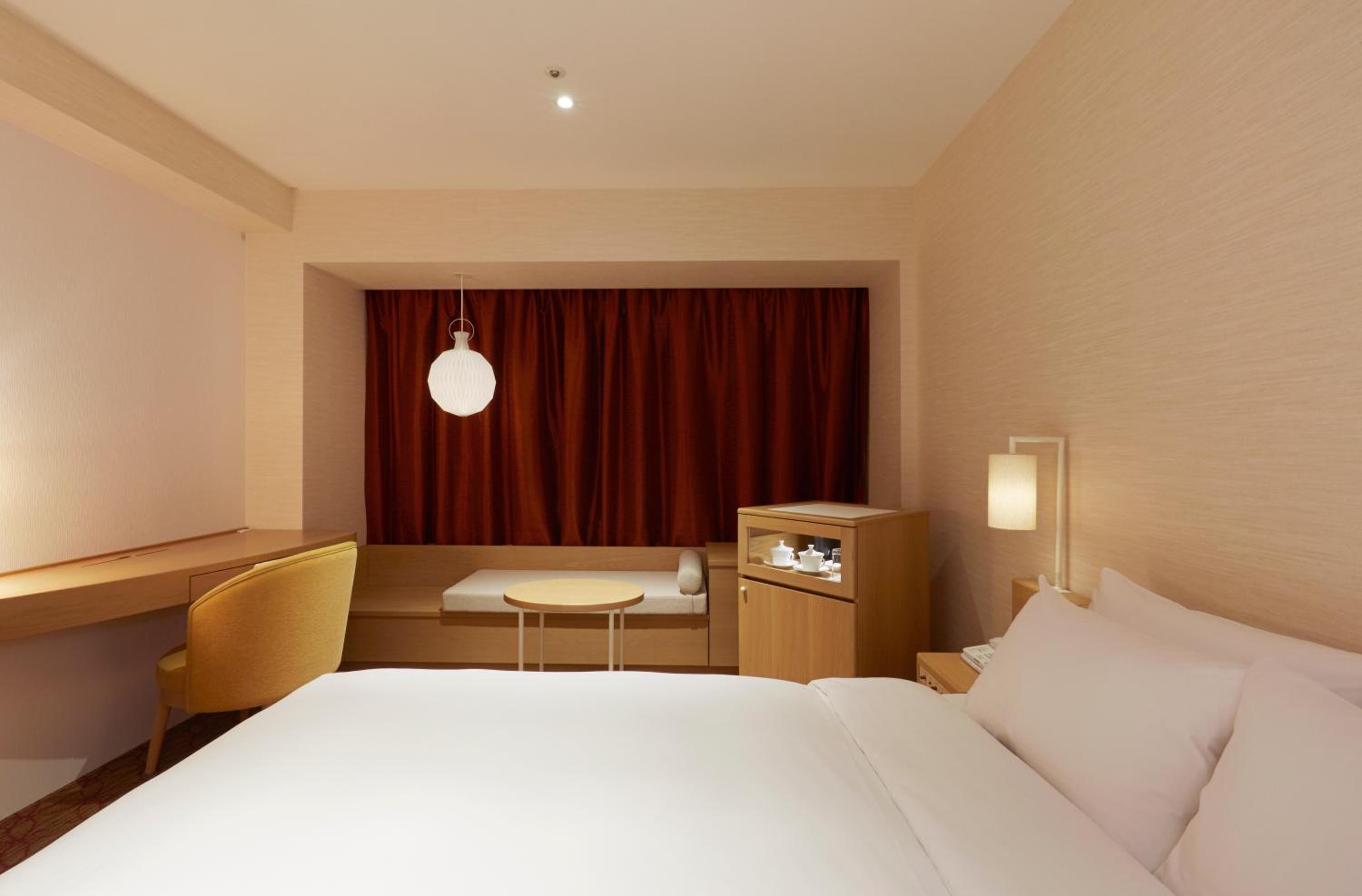 Comfort Queen Room - Non-Smoking  - Photo 5