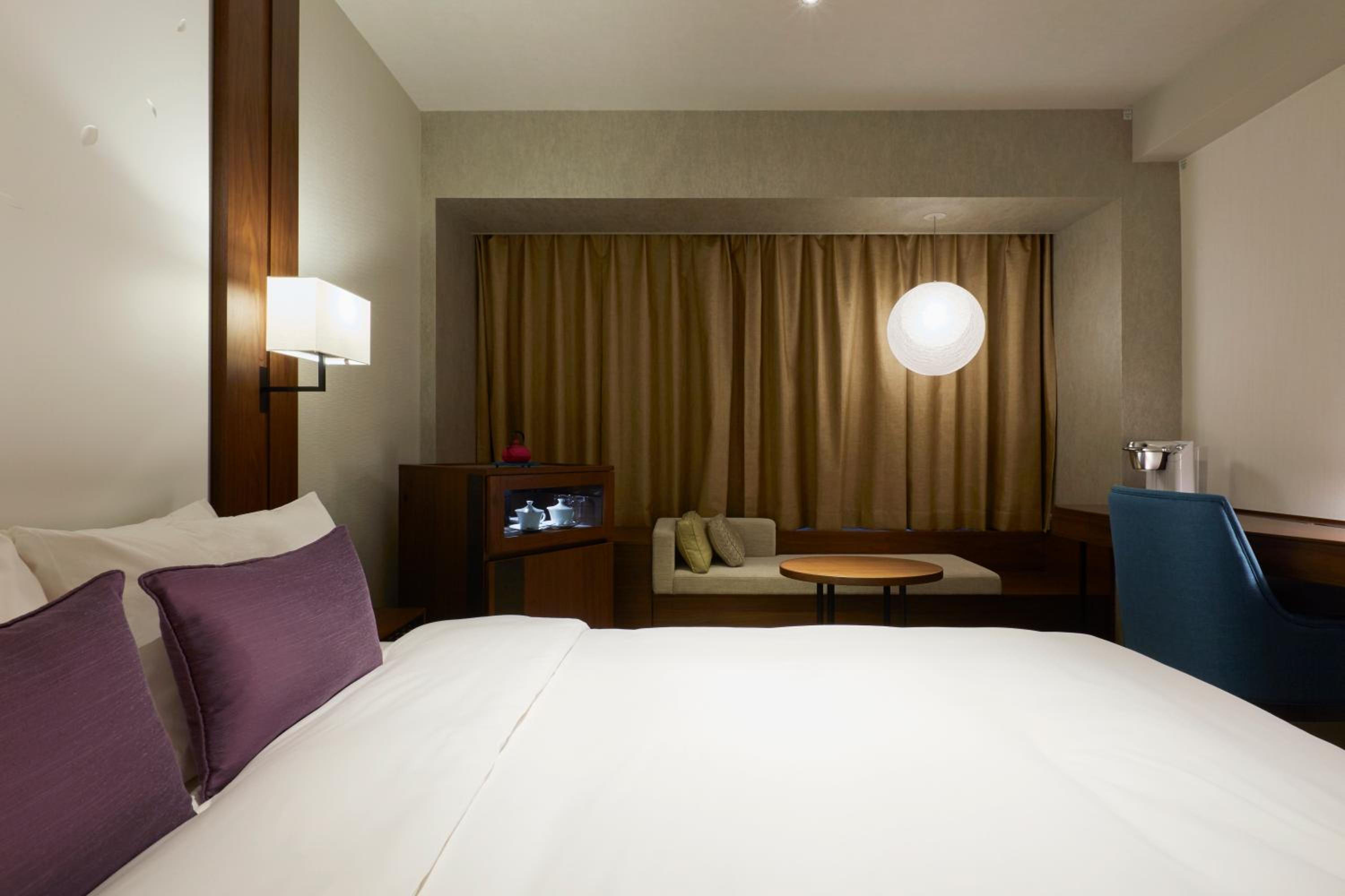 Premier Queen Room - Non-Smoking - Photo 6
