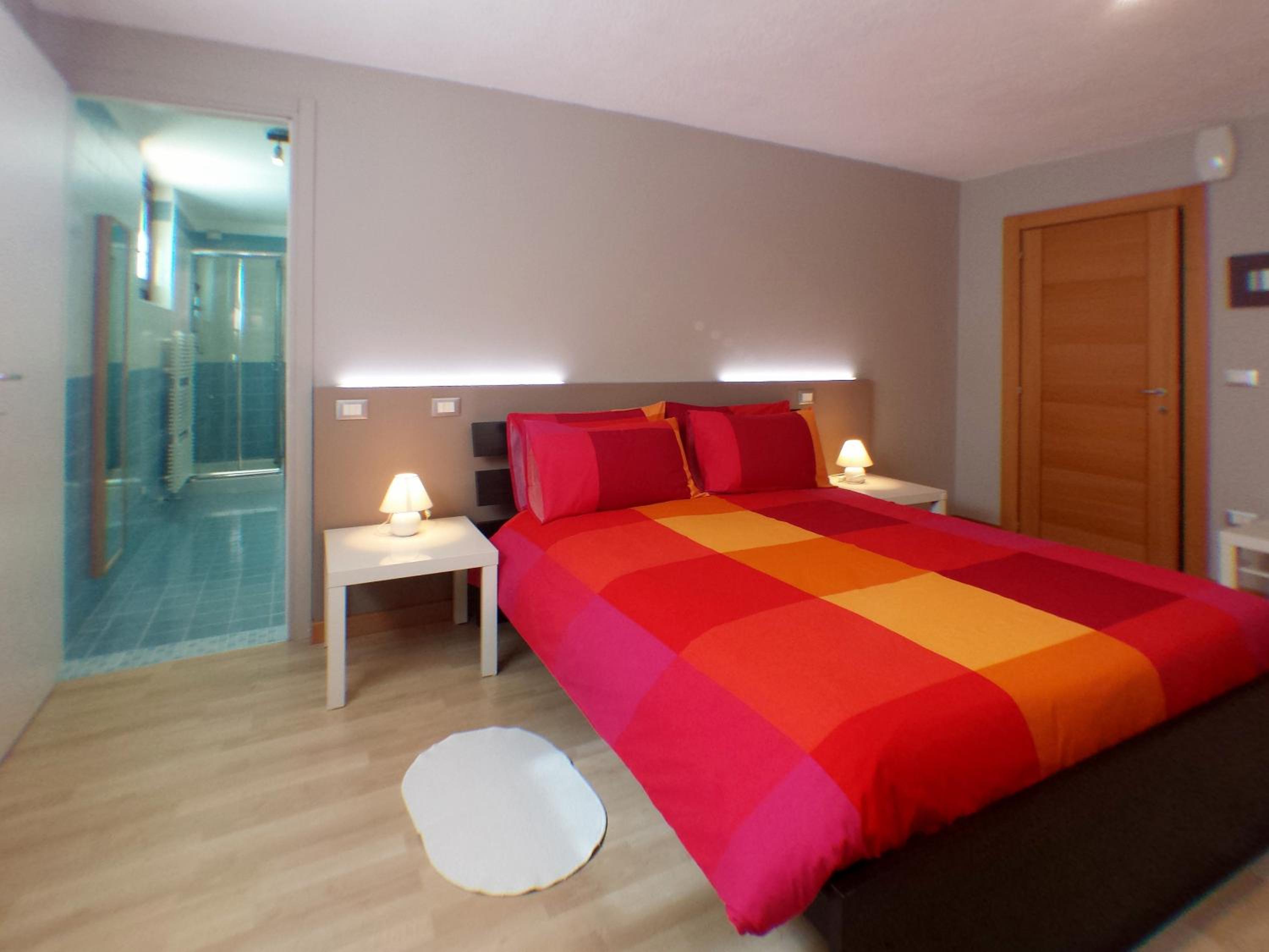 Double Room With Private Bathroom photo 1