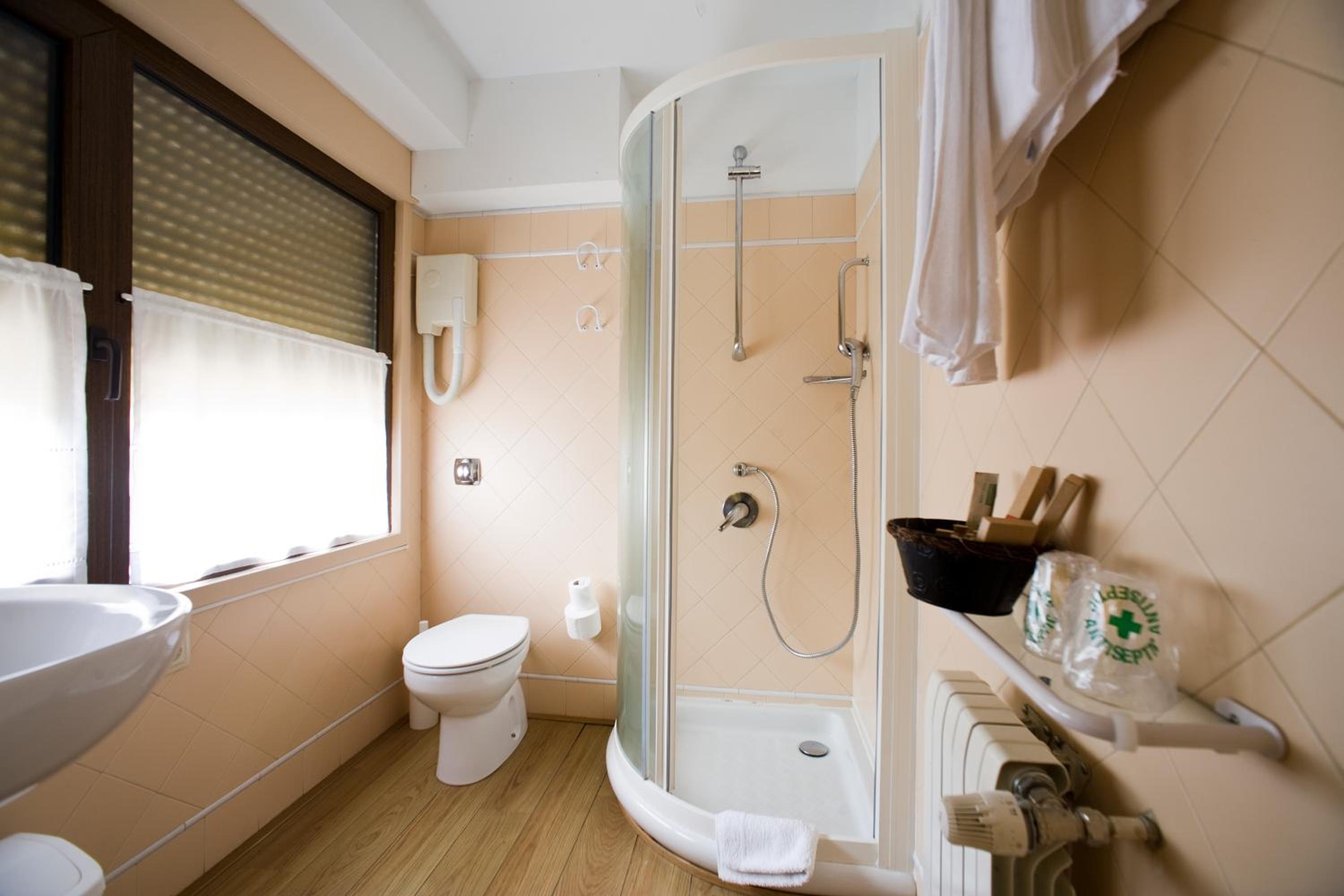 Twin Double Room photo 2
