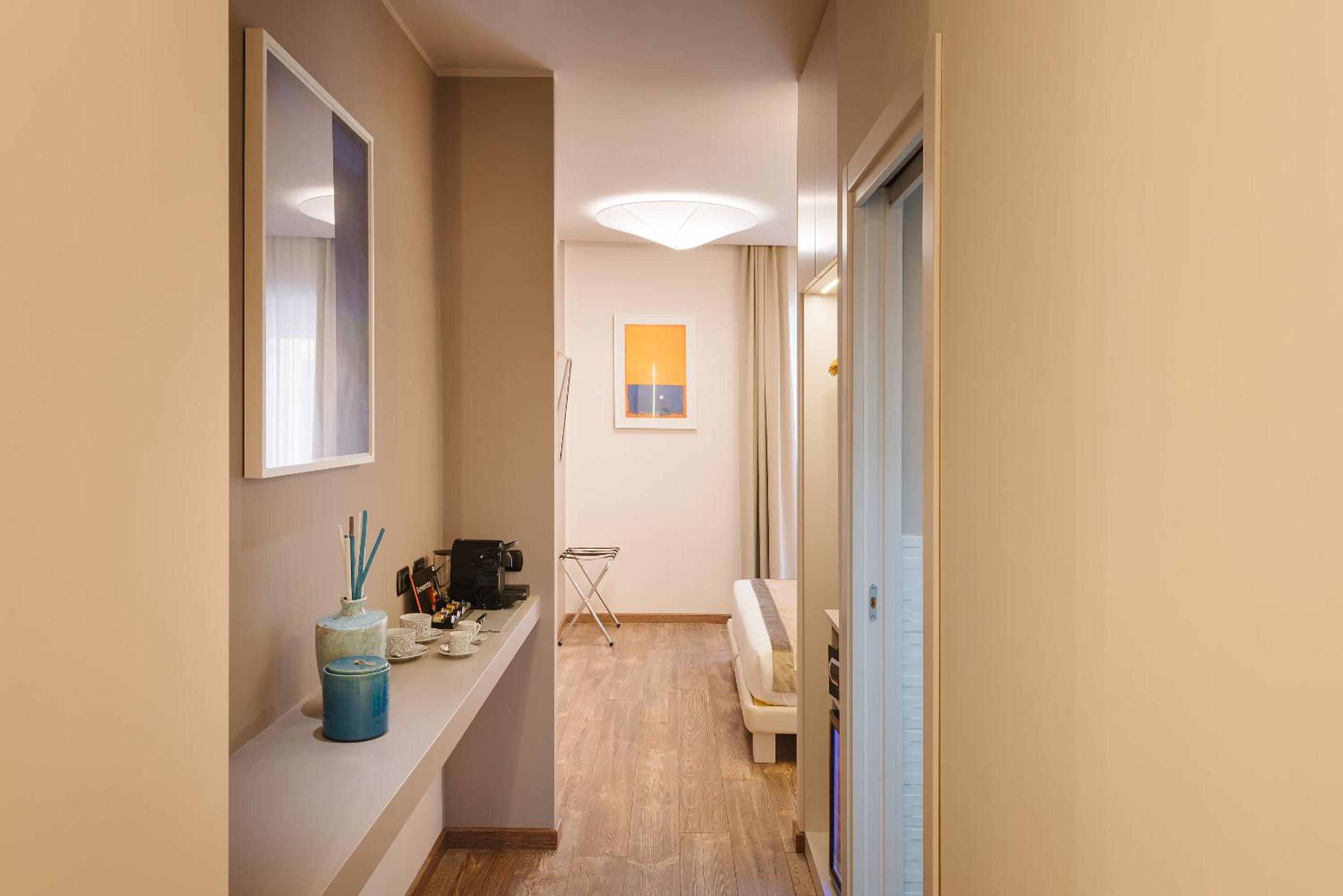 Deluxe Triple Room photo 2