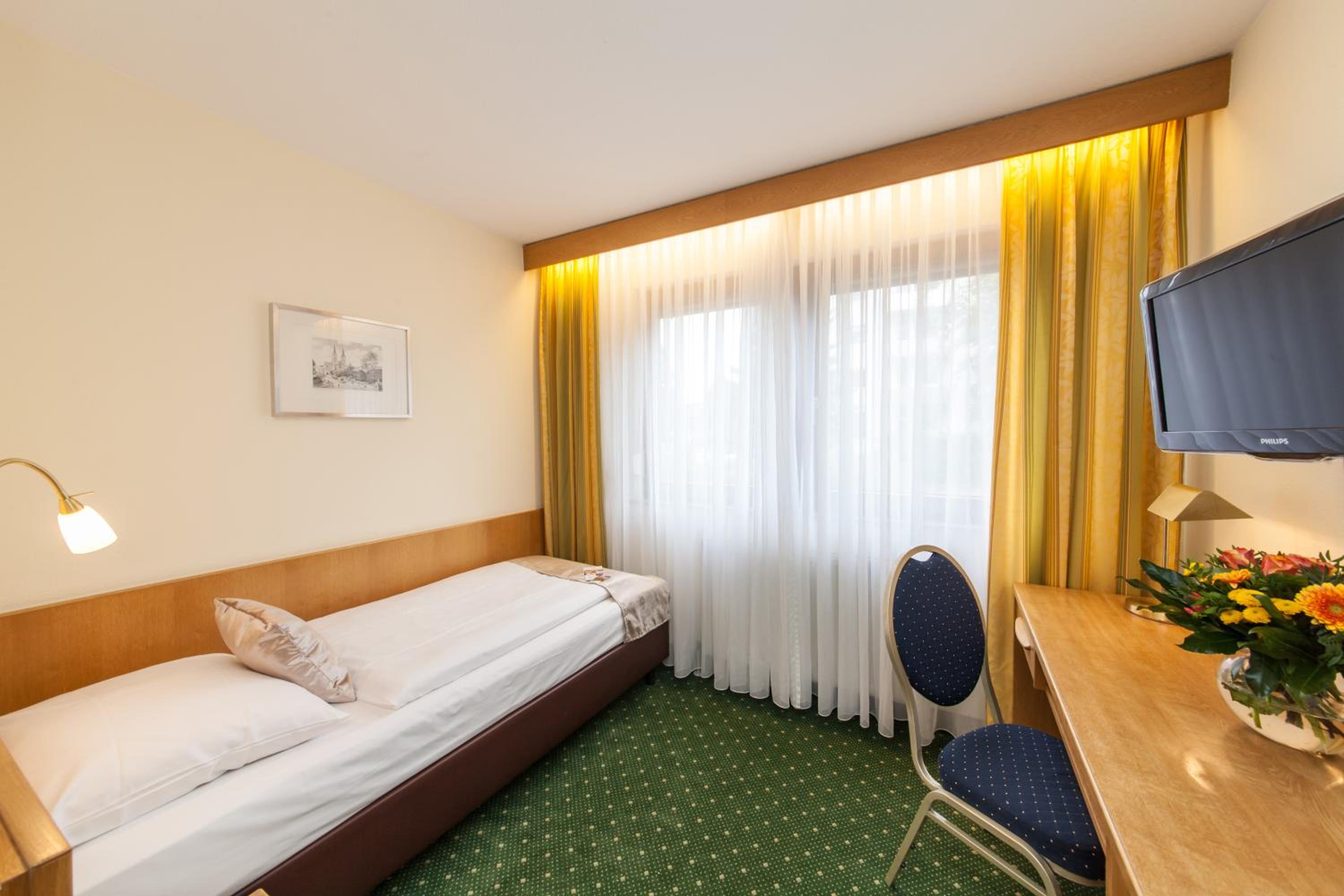 Economy Single Room photo 3