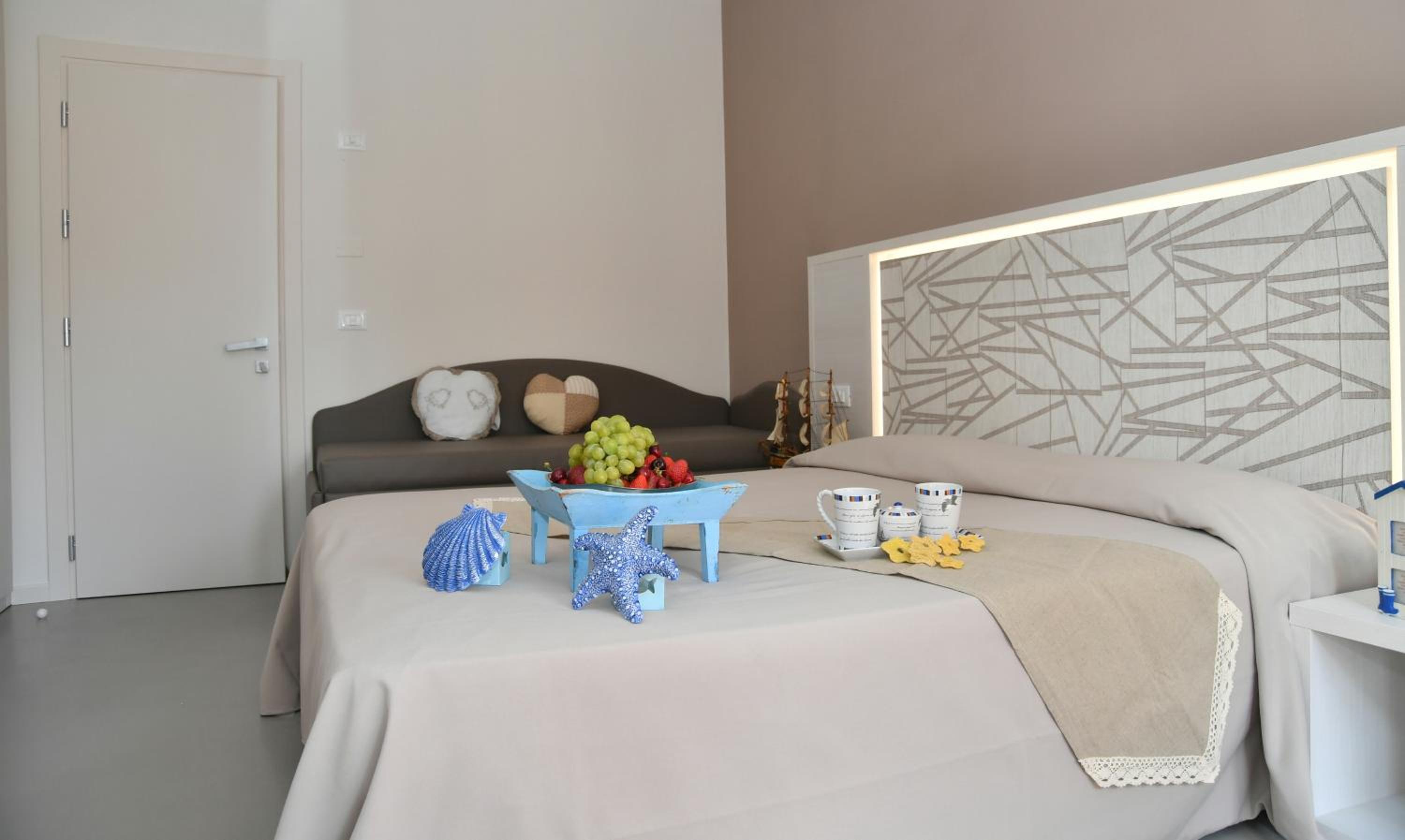 Luxury Quadruple Room photo 3