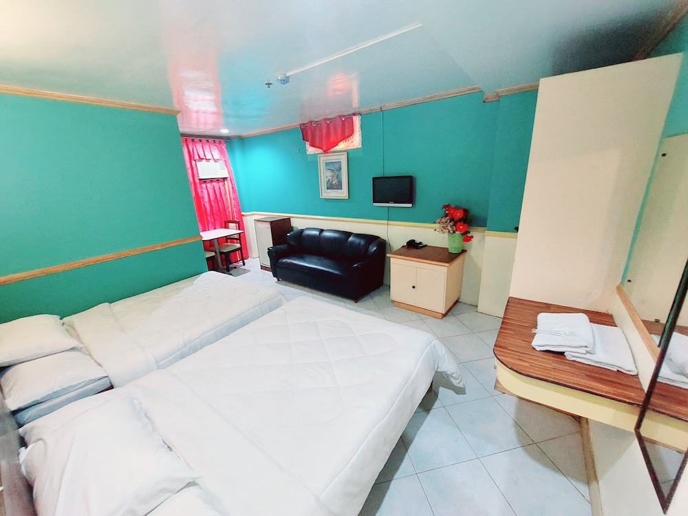 Comfort Quadruple Room