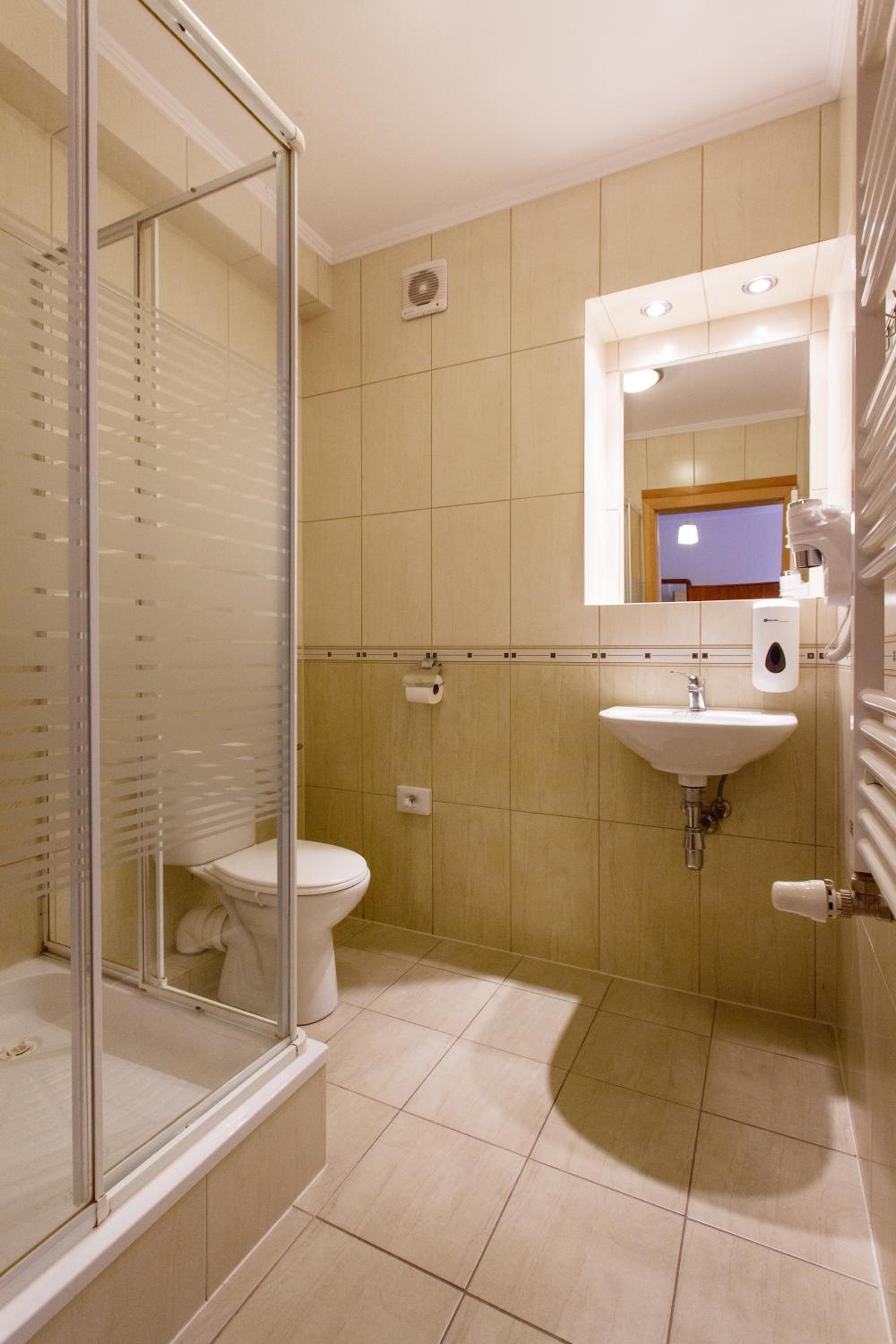 Single Room photo 2
