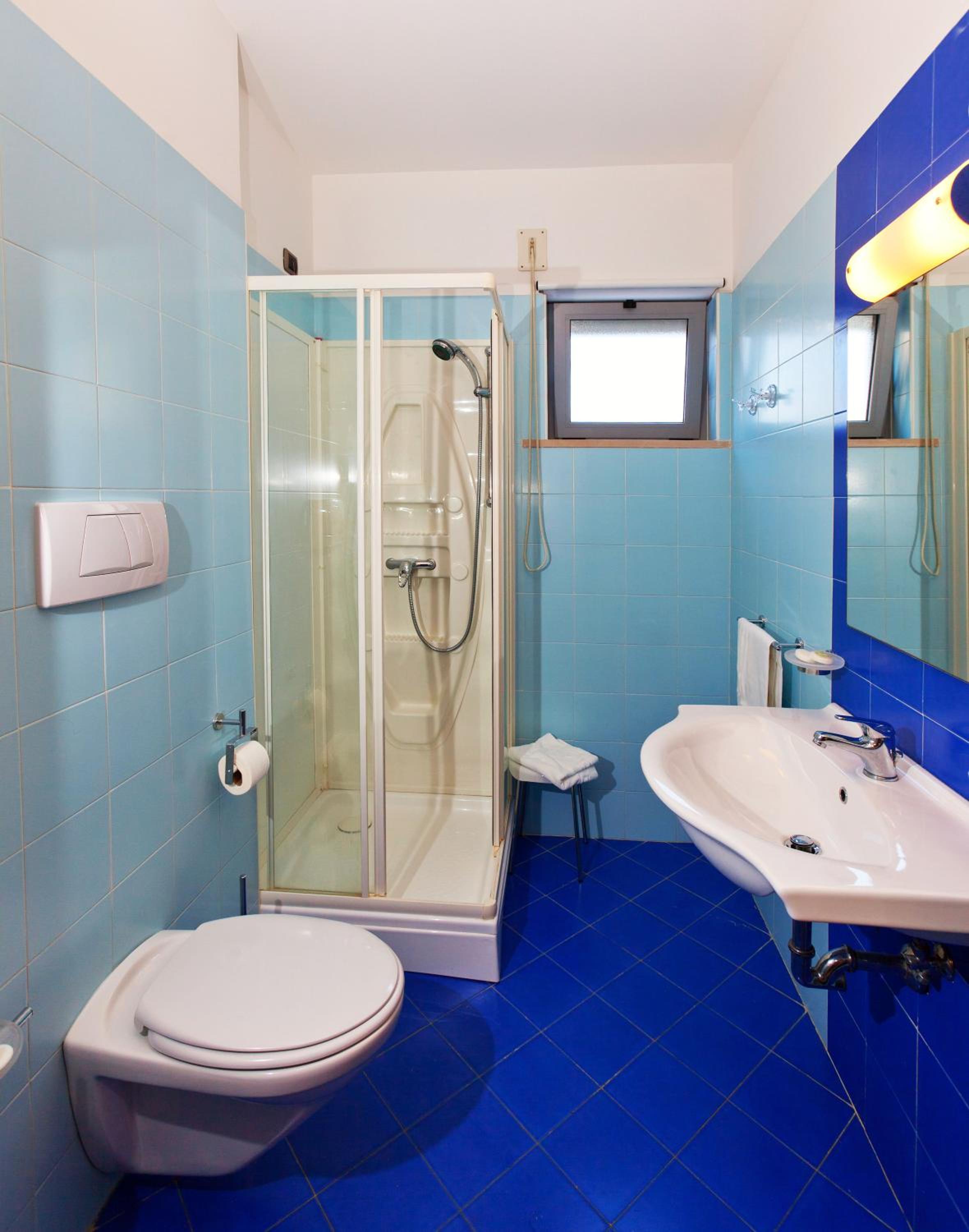 Double Room with Balcony and Sea View photo 3