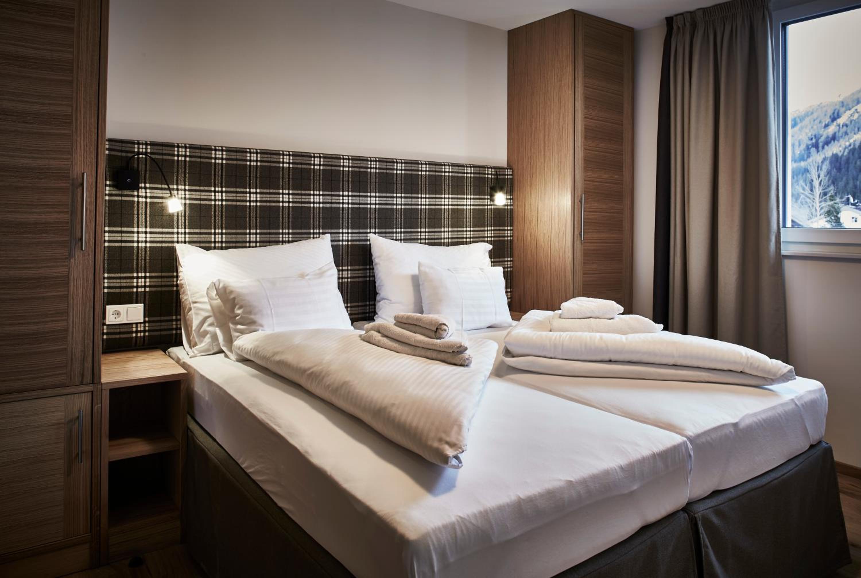 Luxury Two-Bedroom Apartment