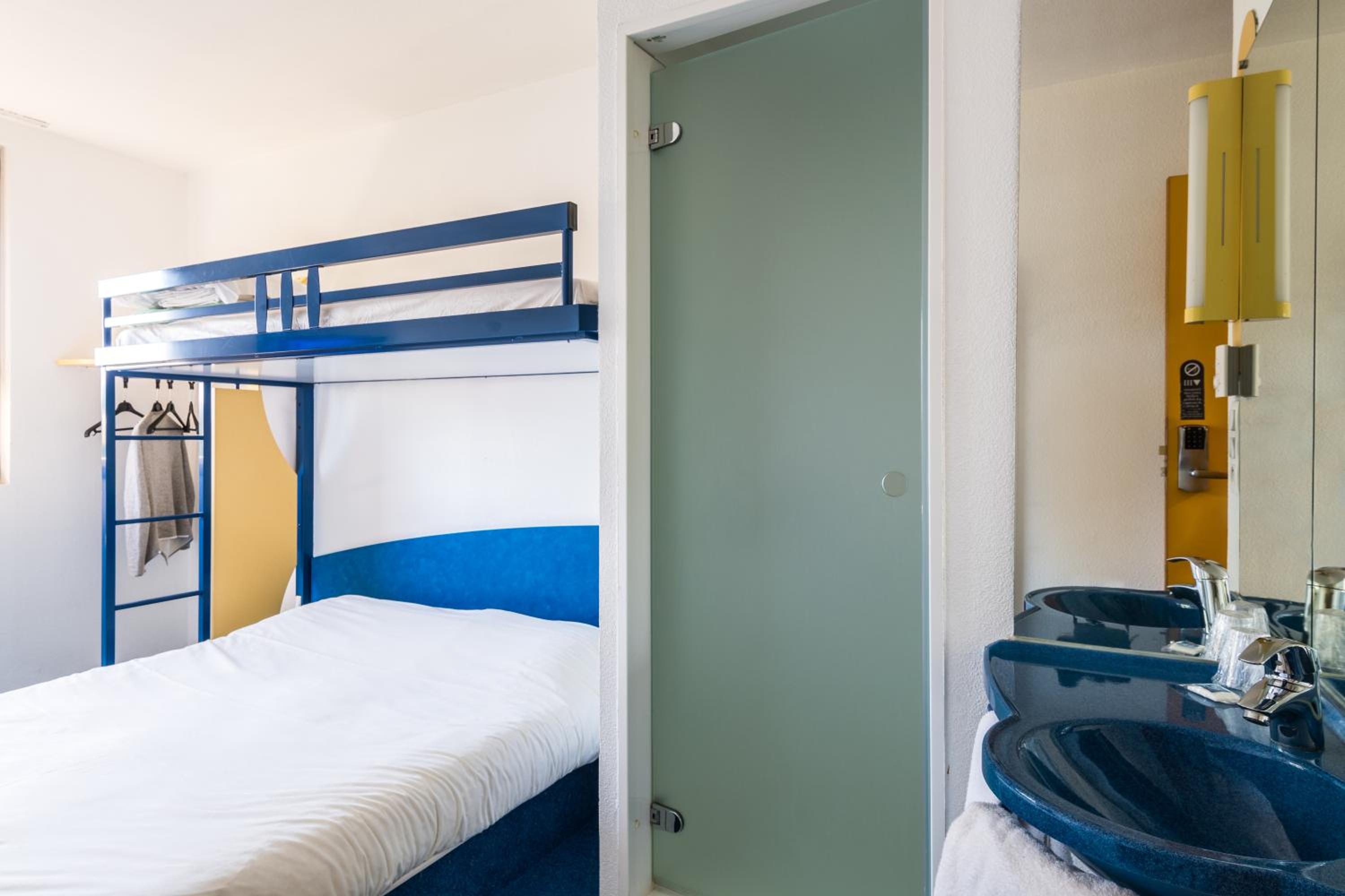 Triple Room - Photo 4