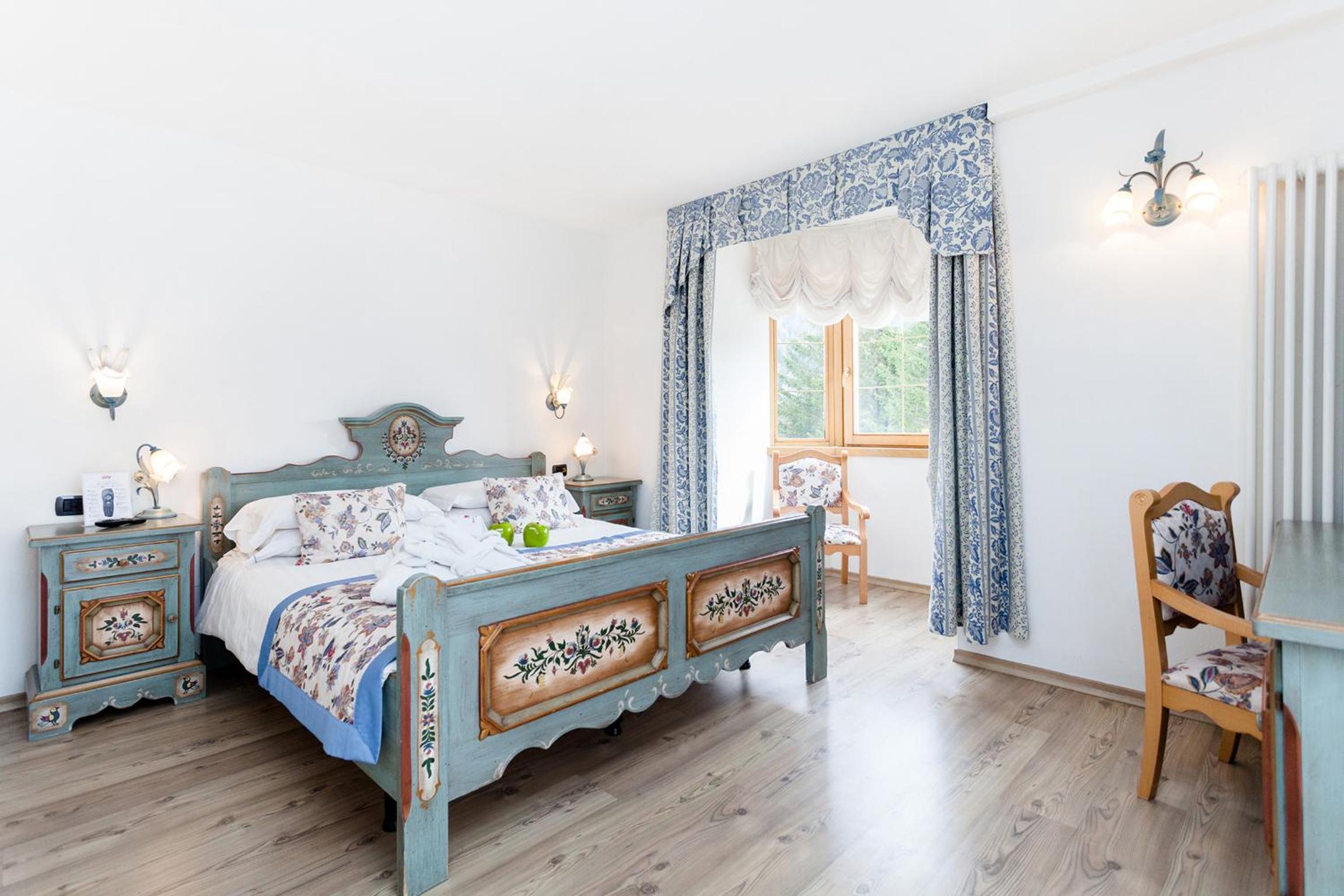 Suite with Balcony photo 1