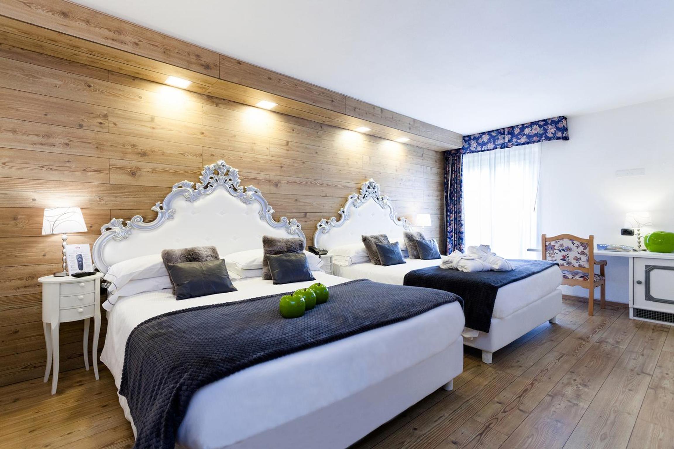 Junior Suite with Terrace - Photo 1