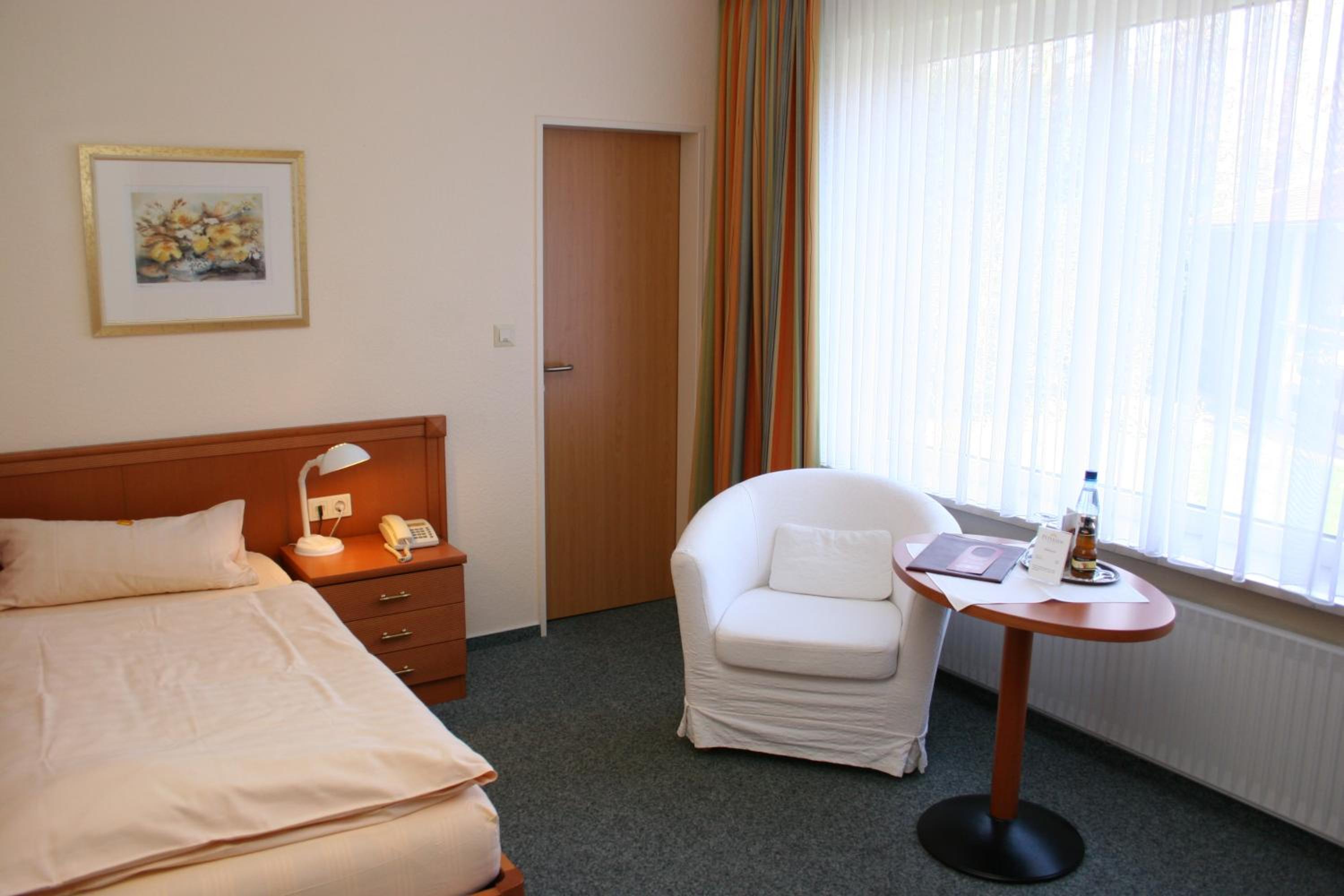 Single Room photo 1
