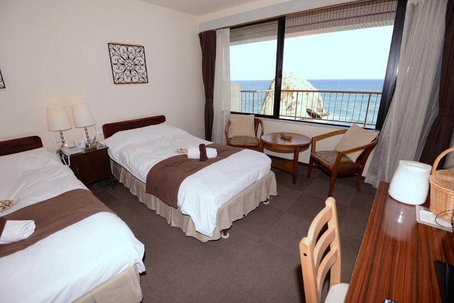 Superior Twin Room with Sea View