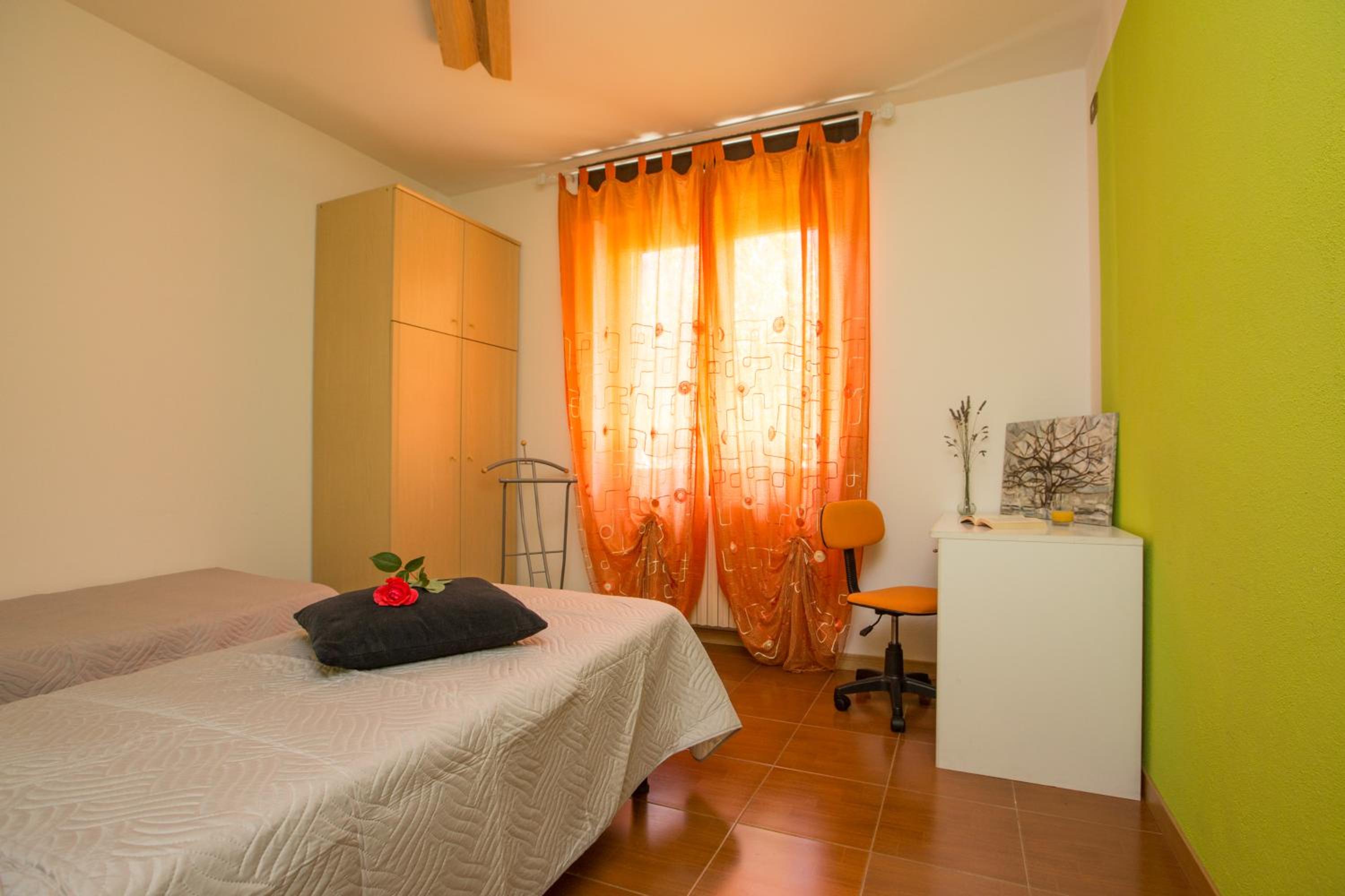 Deluxe Room - Photo 3