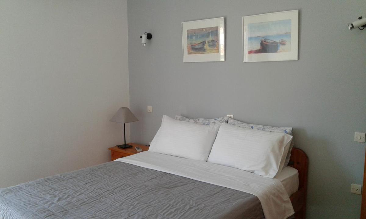Studio with Garden View - Ground Floor photo 1