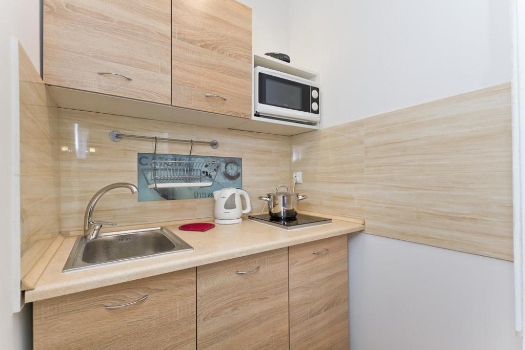 Triple Room with Bathroom photo 3