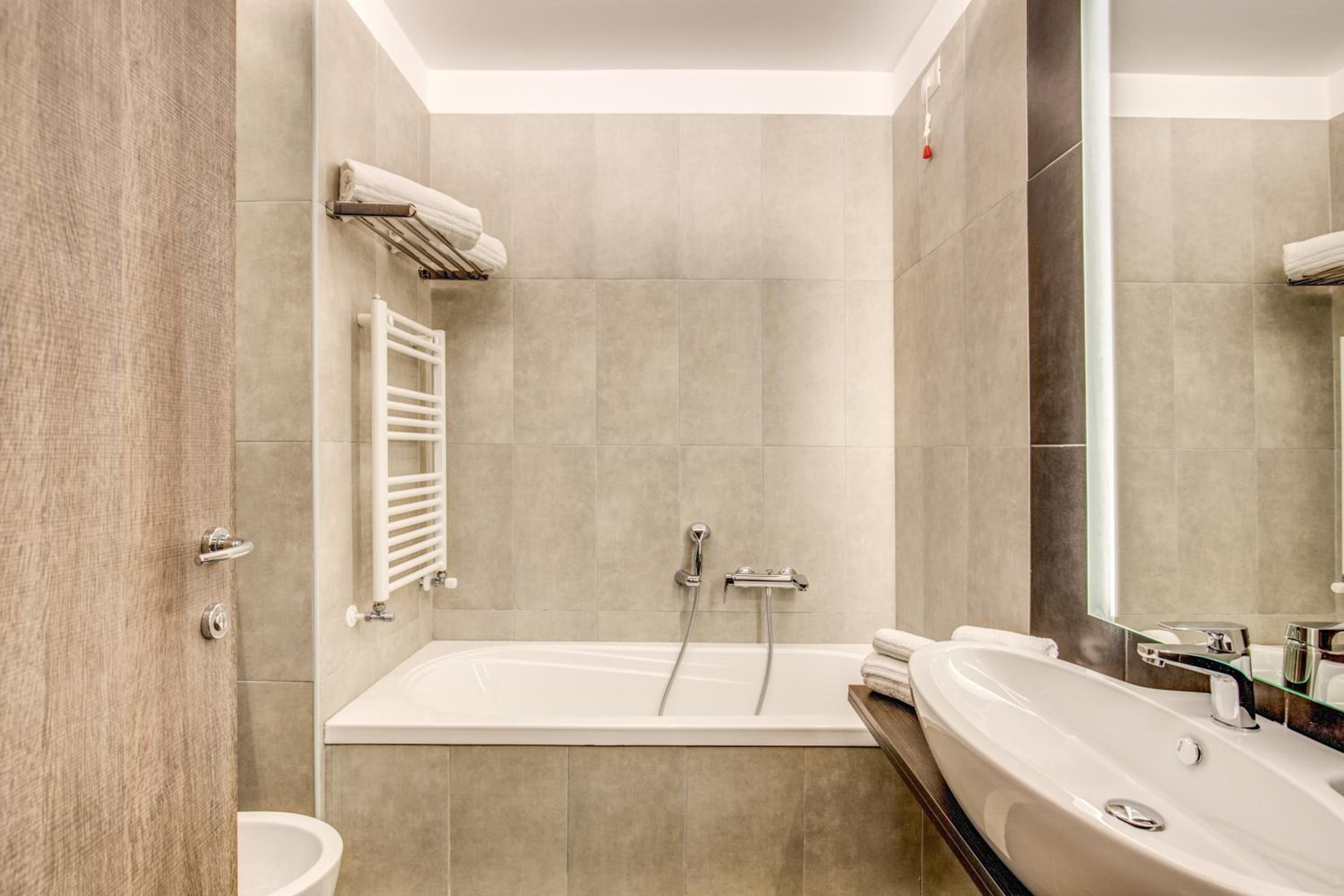 Junior Suite with Garden View
