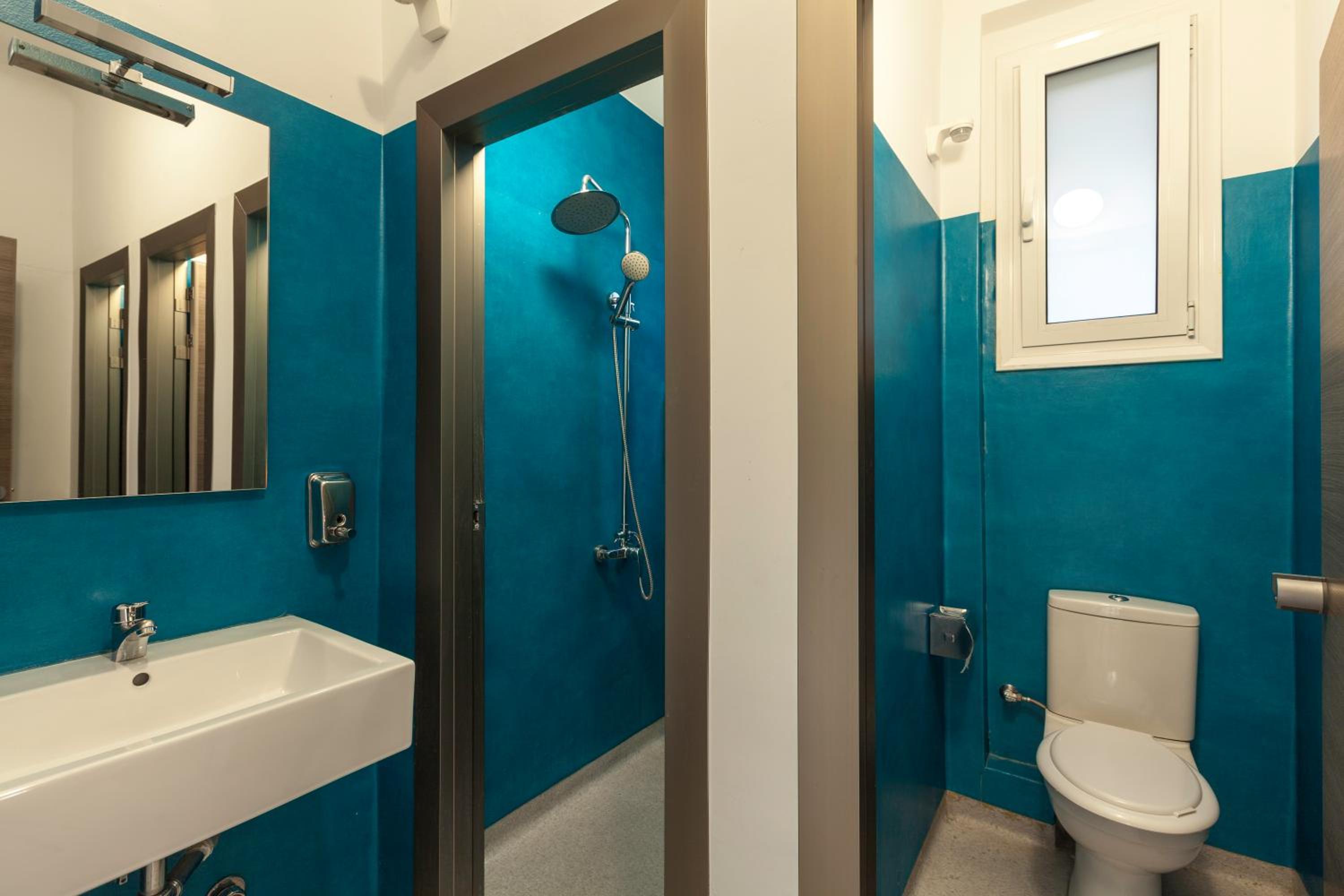 Triple Room with Shared Bathroom photo 3