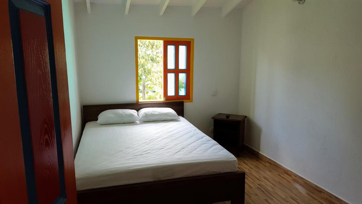 Double Room with Private Bathroom photo 2