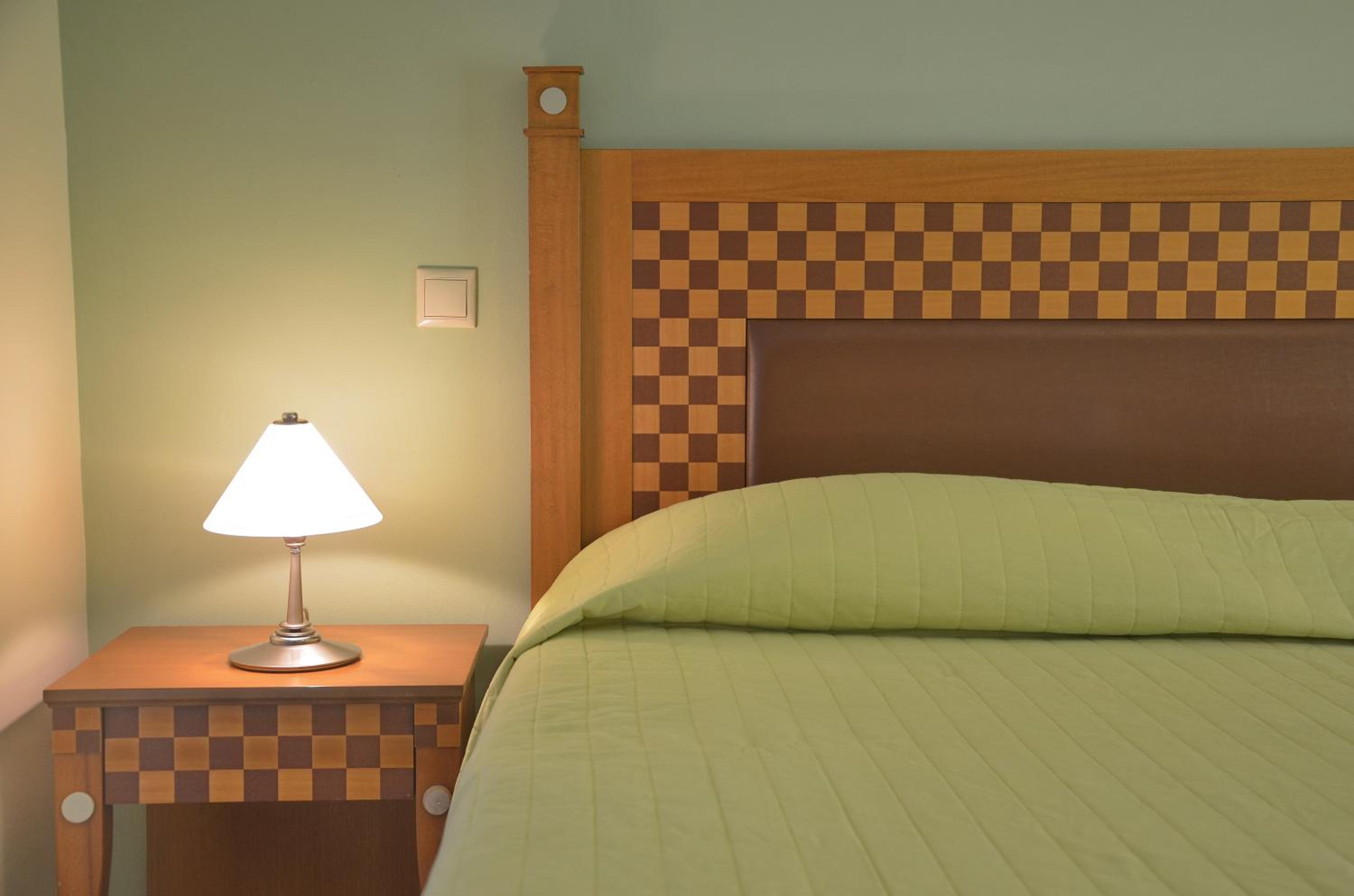 Double Room - Photo 18