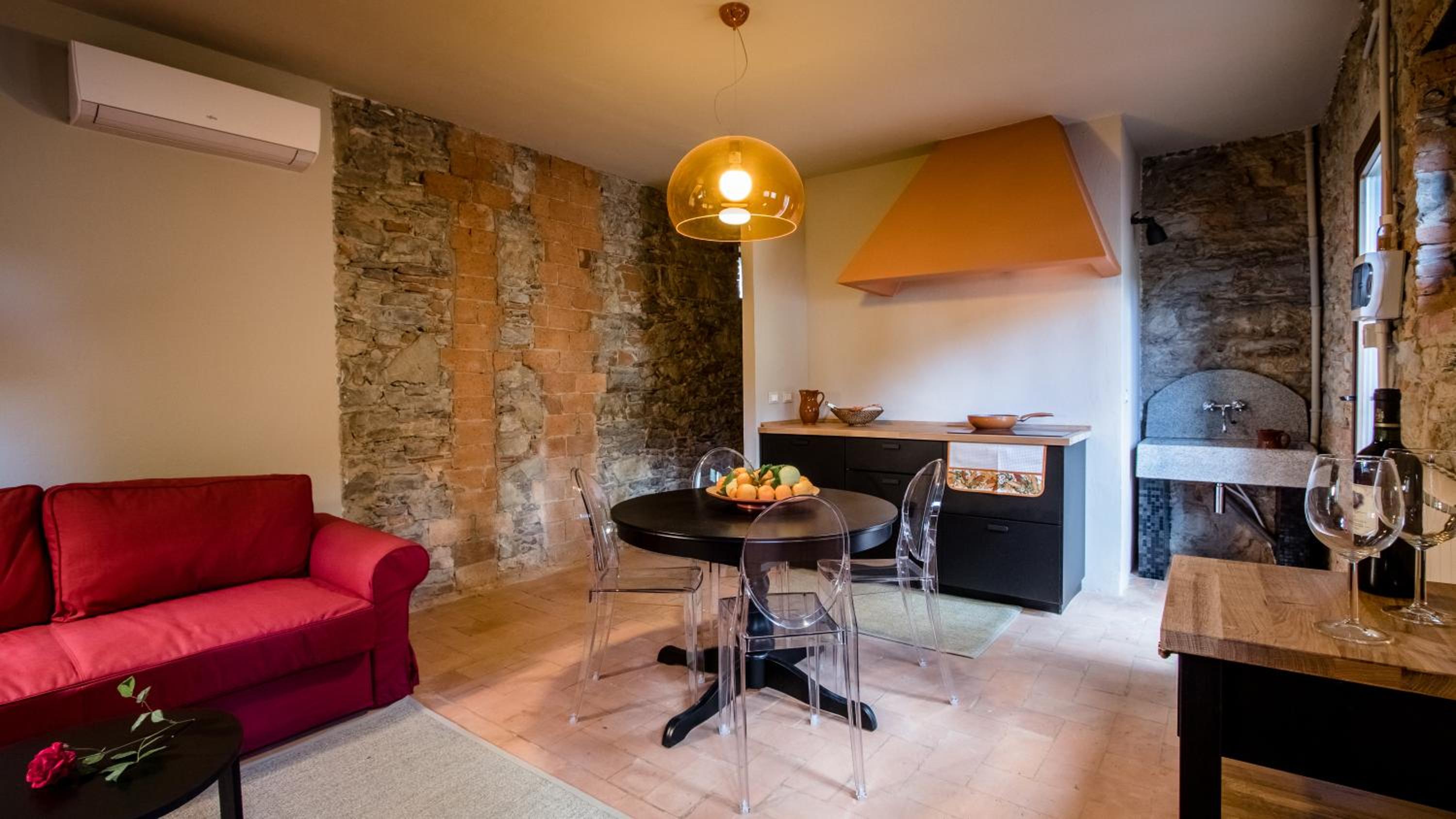 Apartment - Split Level - Photo 7
