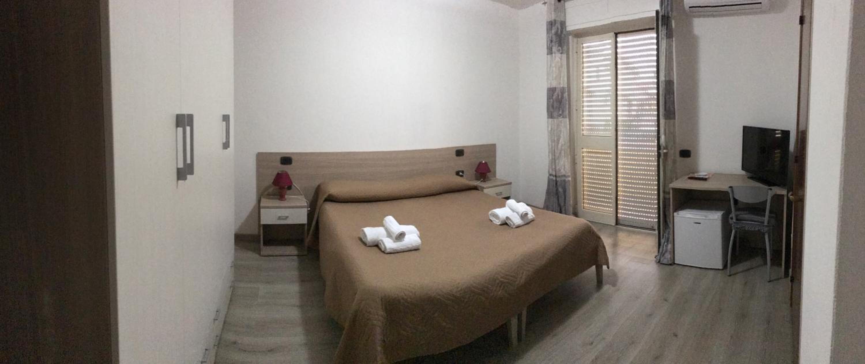 Double Room with Balcony photo 3