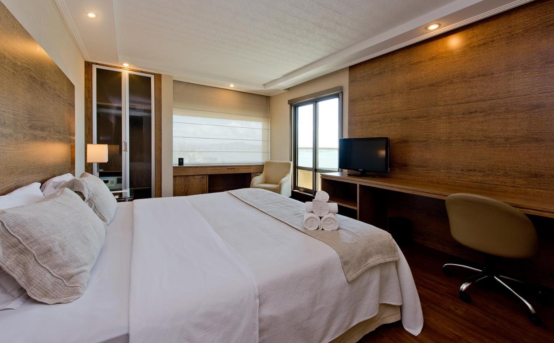 Luxury Double Room with Balcony