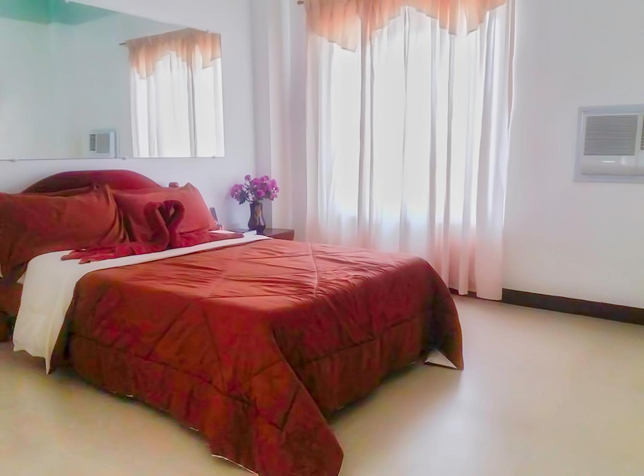 Queen Room - Photo 5