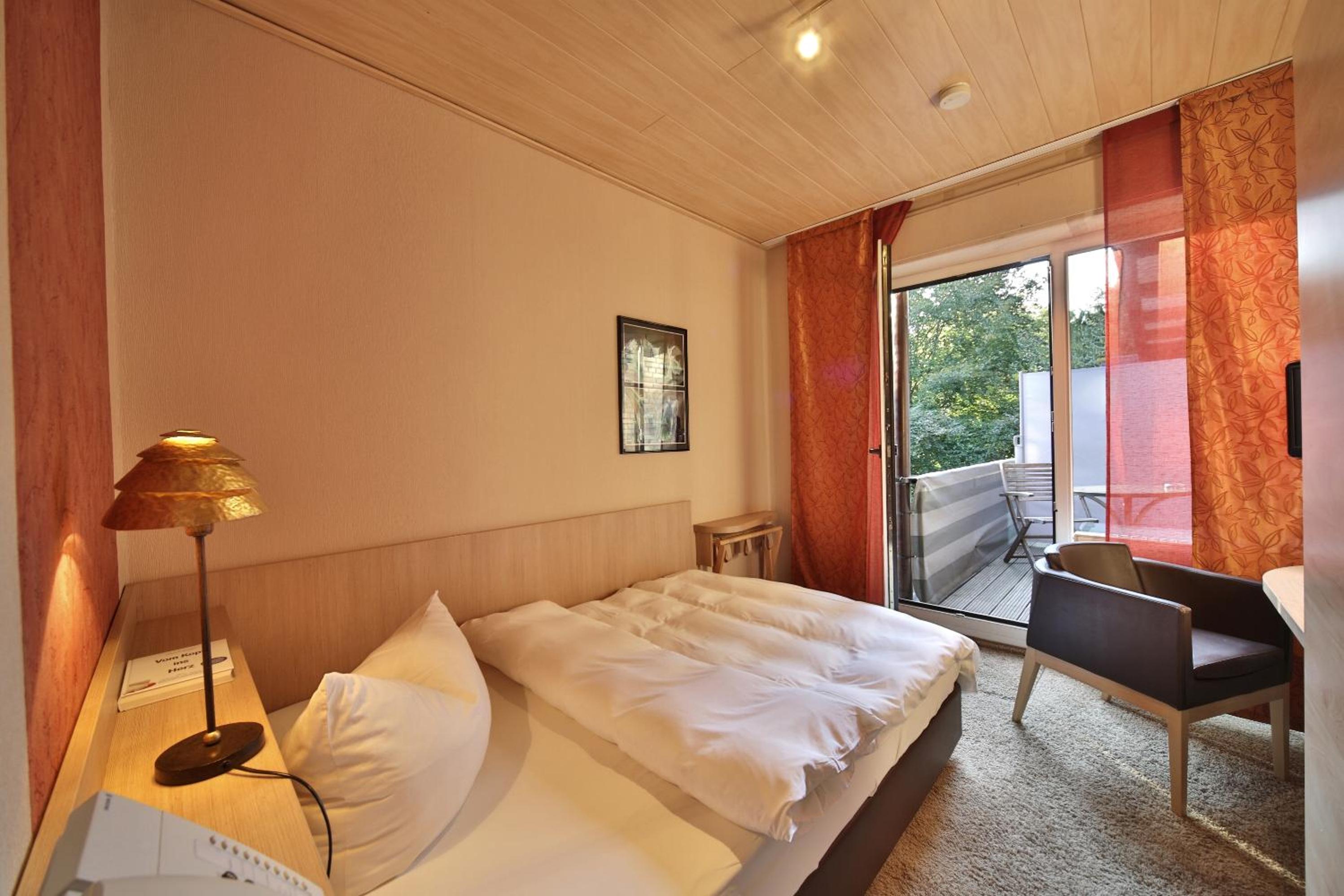Single Room with Garden View photo 1