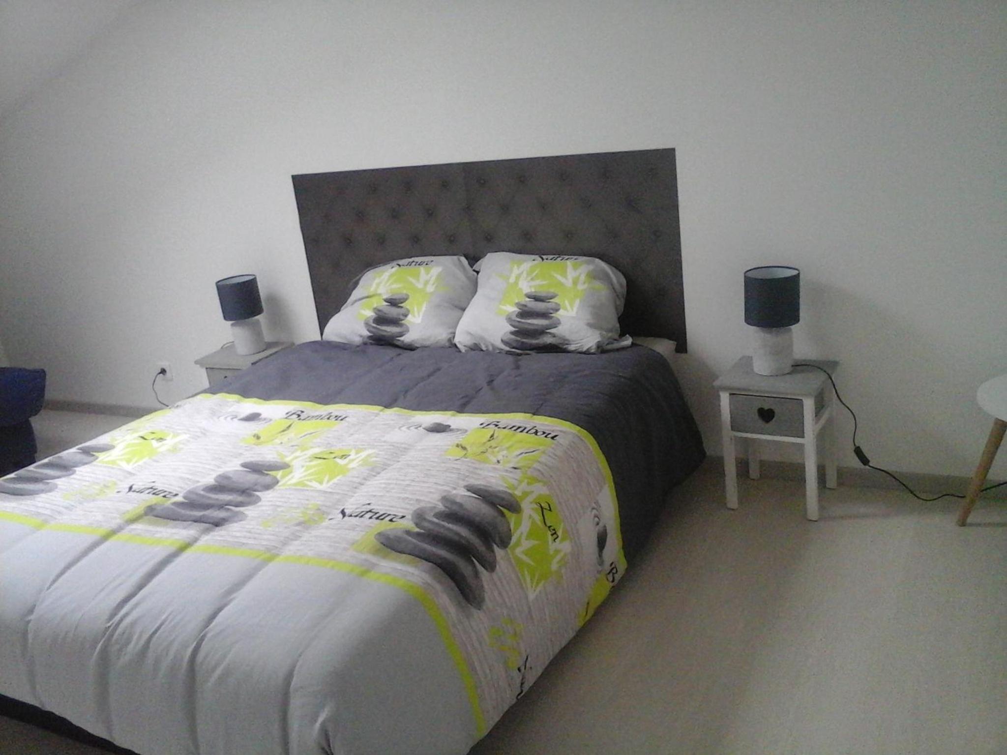 Two-Bedroom House - Photo 3
