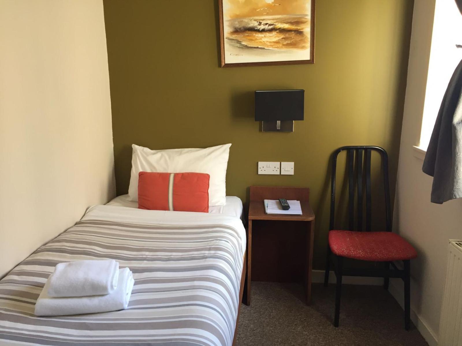 Single Room photo 1