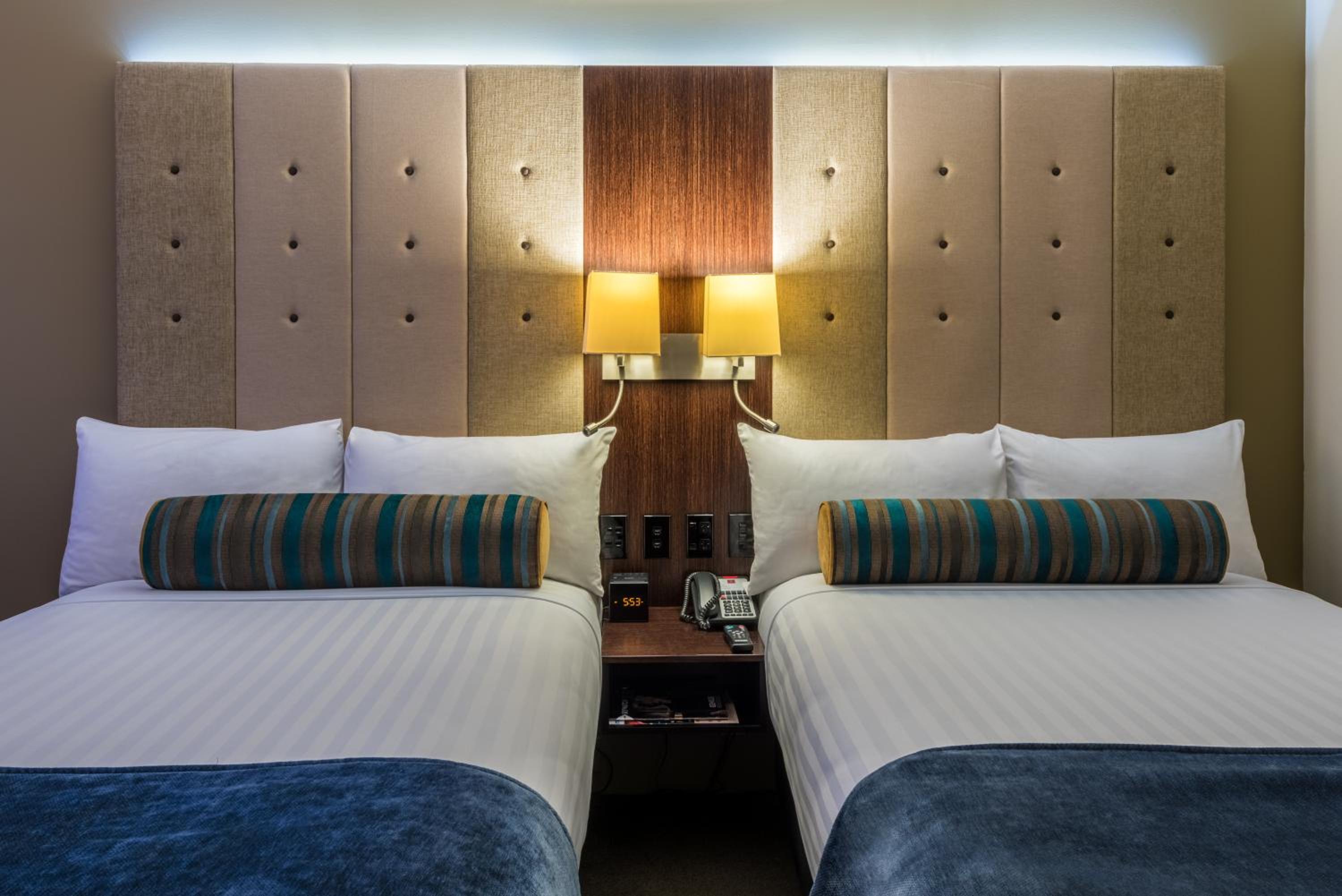 Deluxe Twin Room - Photo 3