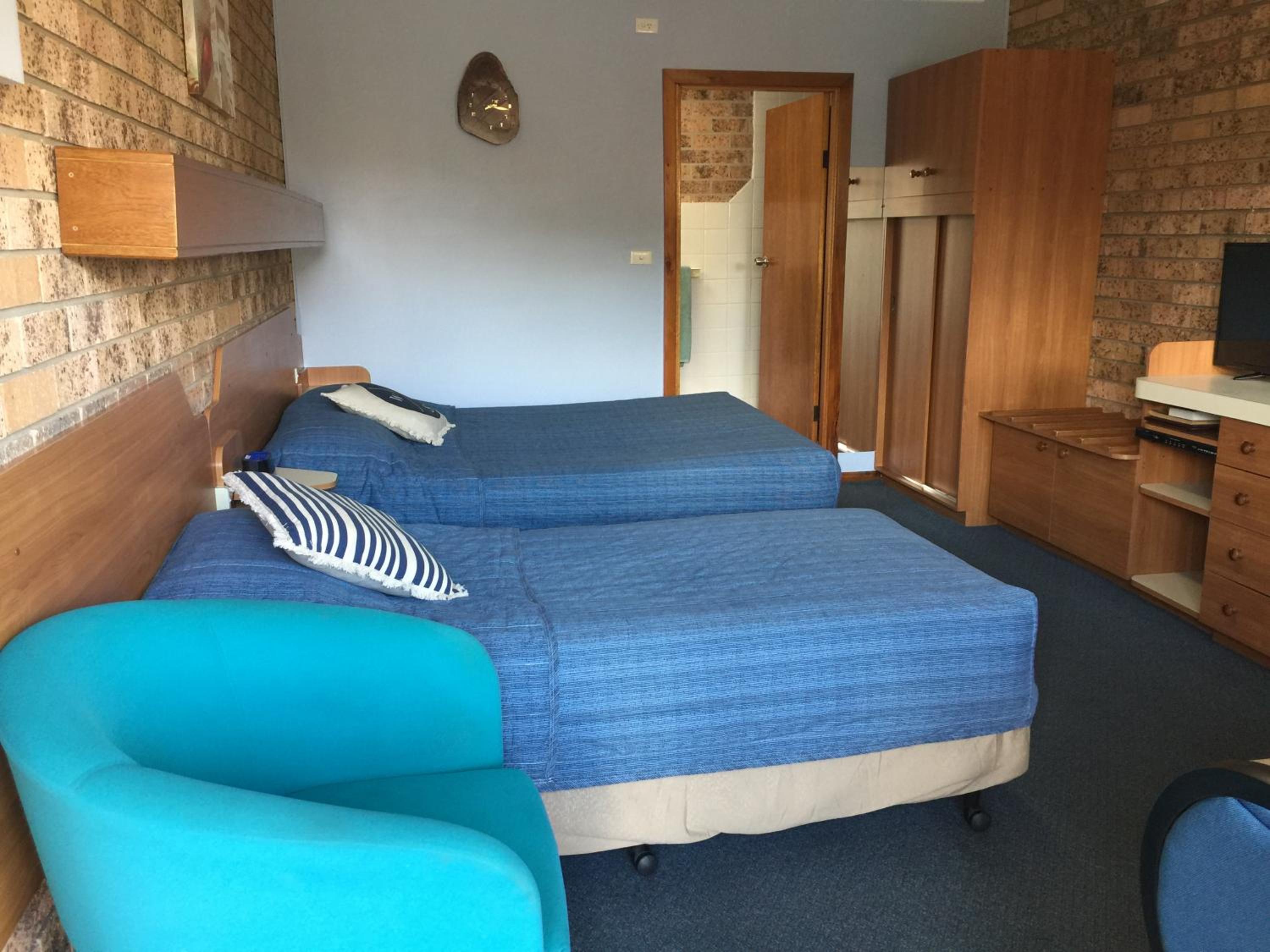 Standard Double or Twin Room - Photo 3