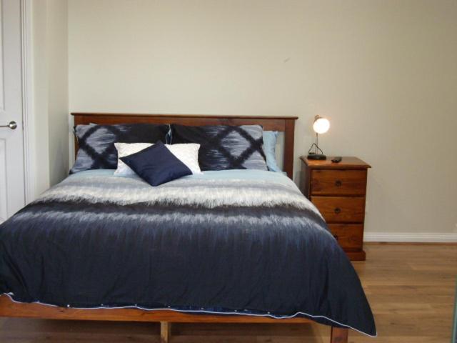 Queen Room with Garden View