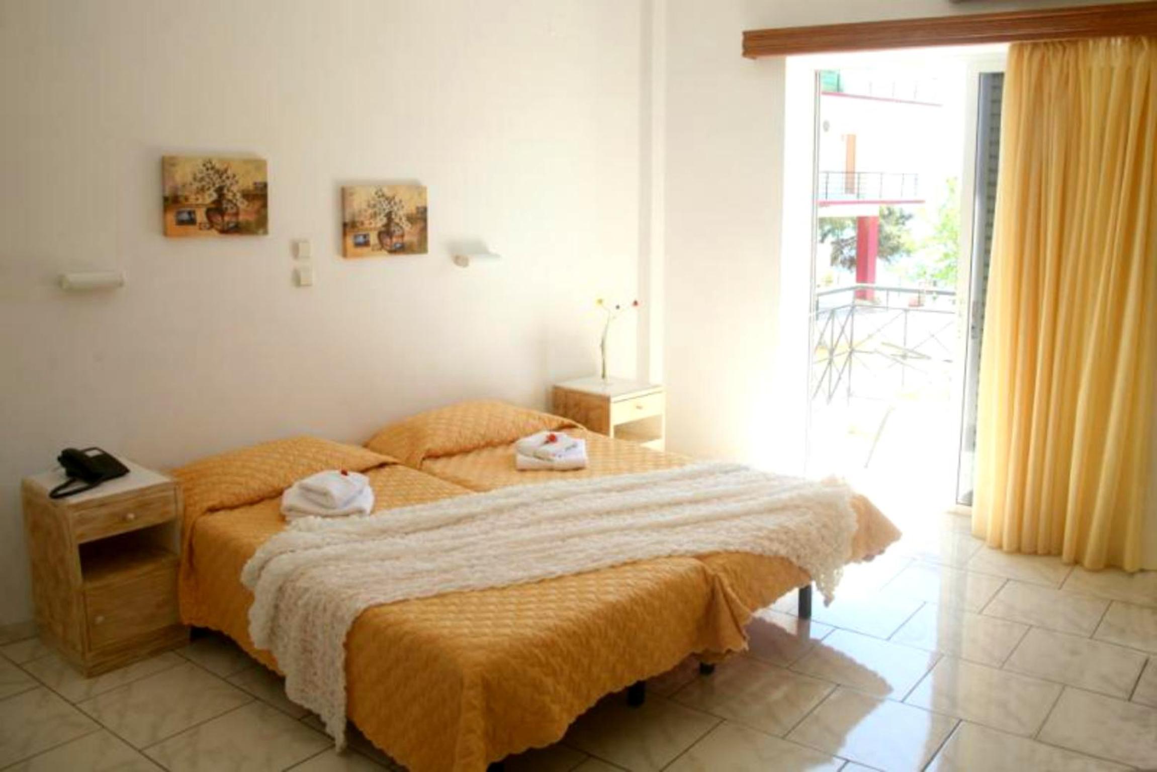 Studio with Sea View (2 Adults) photo 1